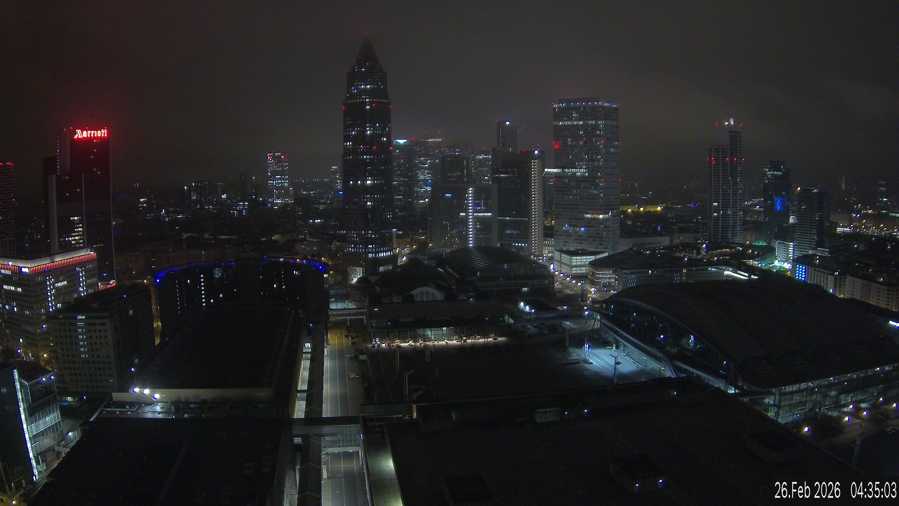 Archived image Webcam Frankfurt: View at the Skyline