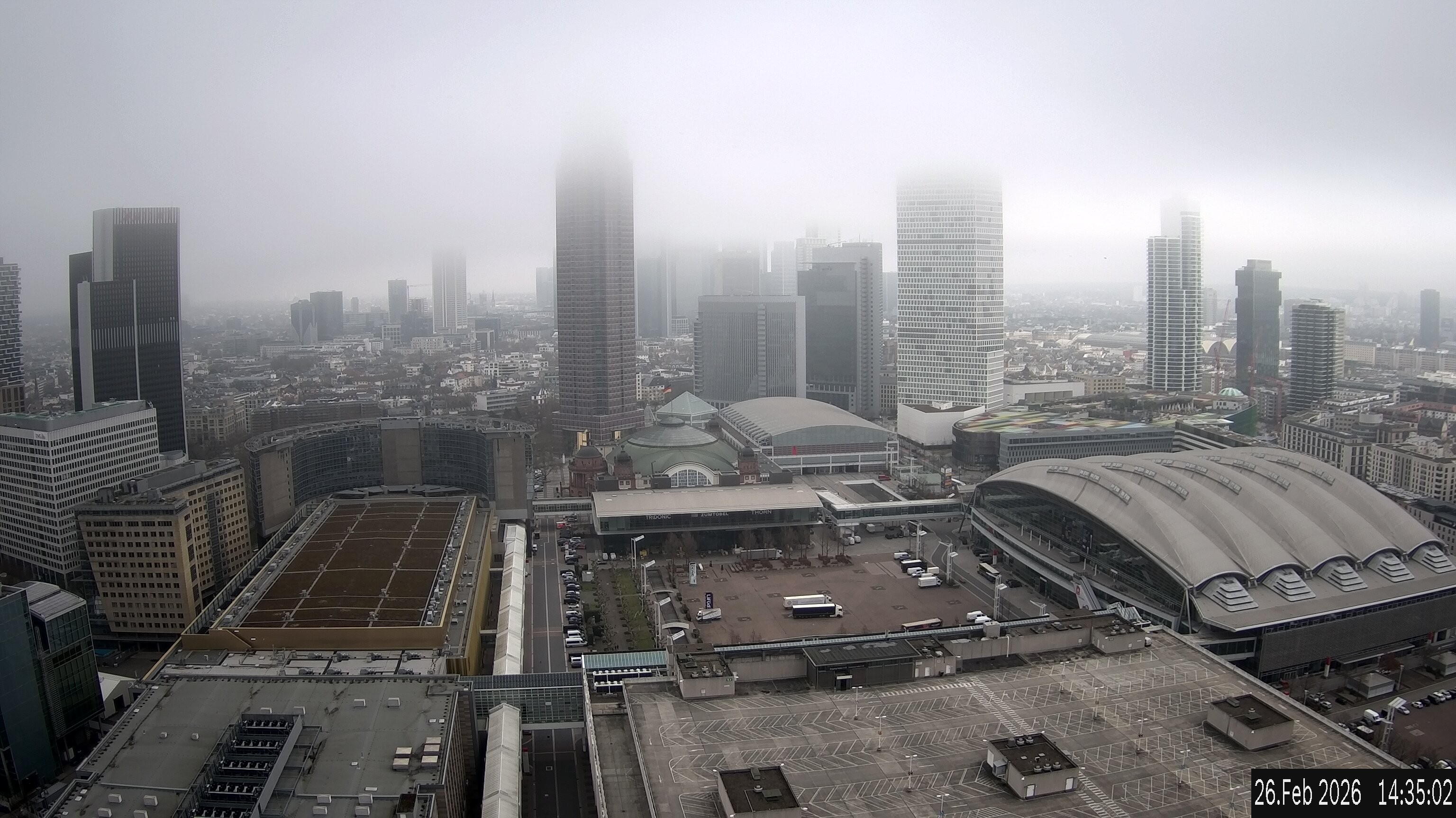 Archived image Webcam Frankfurt: View at the Skyline