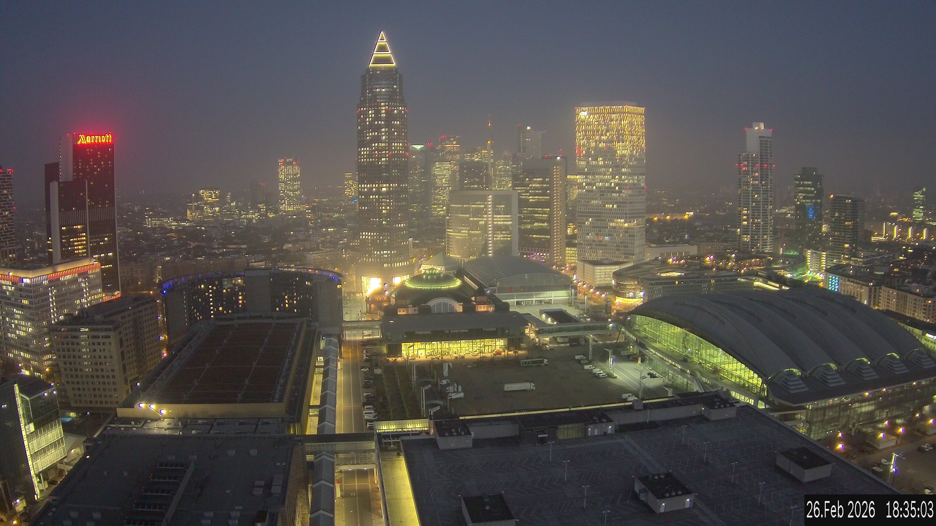 Archived image Webcam Frankfurt: View at the Skyline