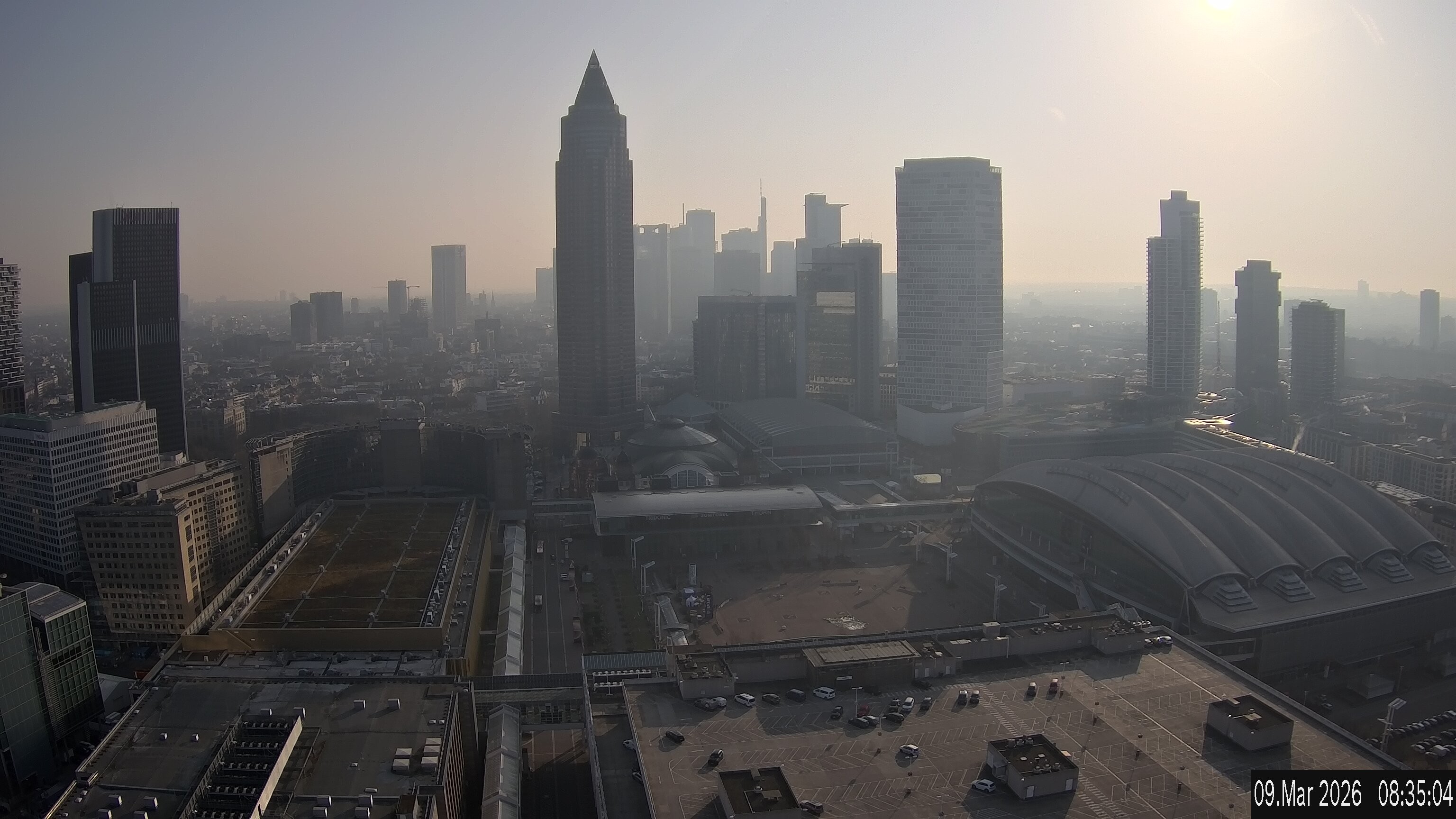 Archived image Webcam Frankfurt: View at the Skyline