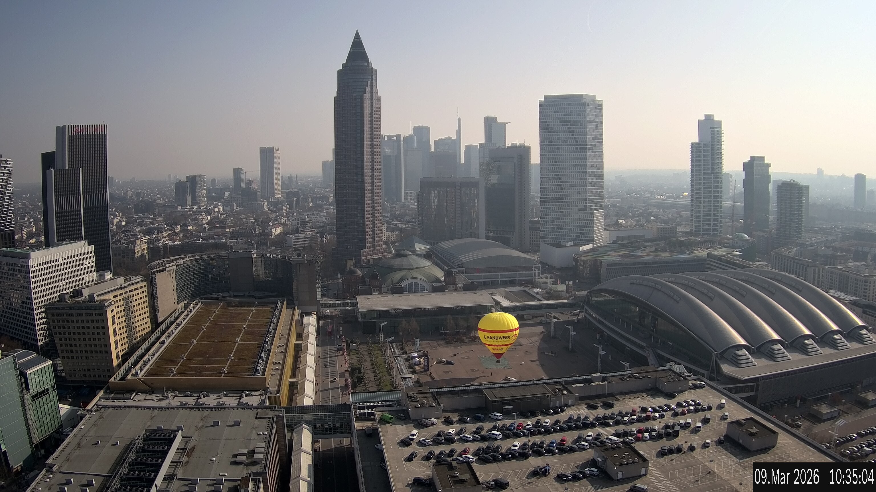 Archived image Webcam Frankfurt: View at the Skyline