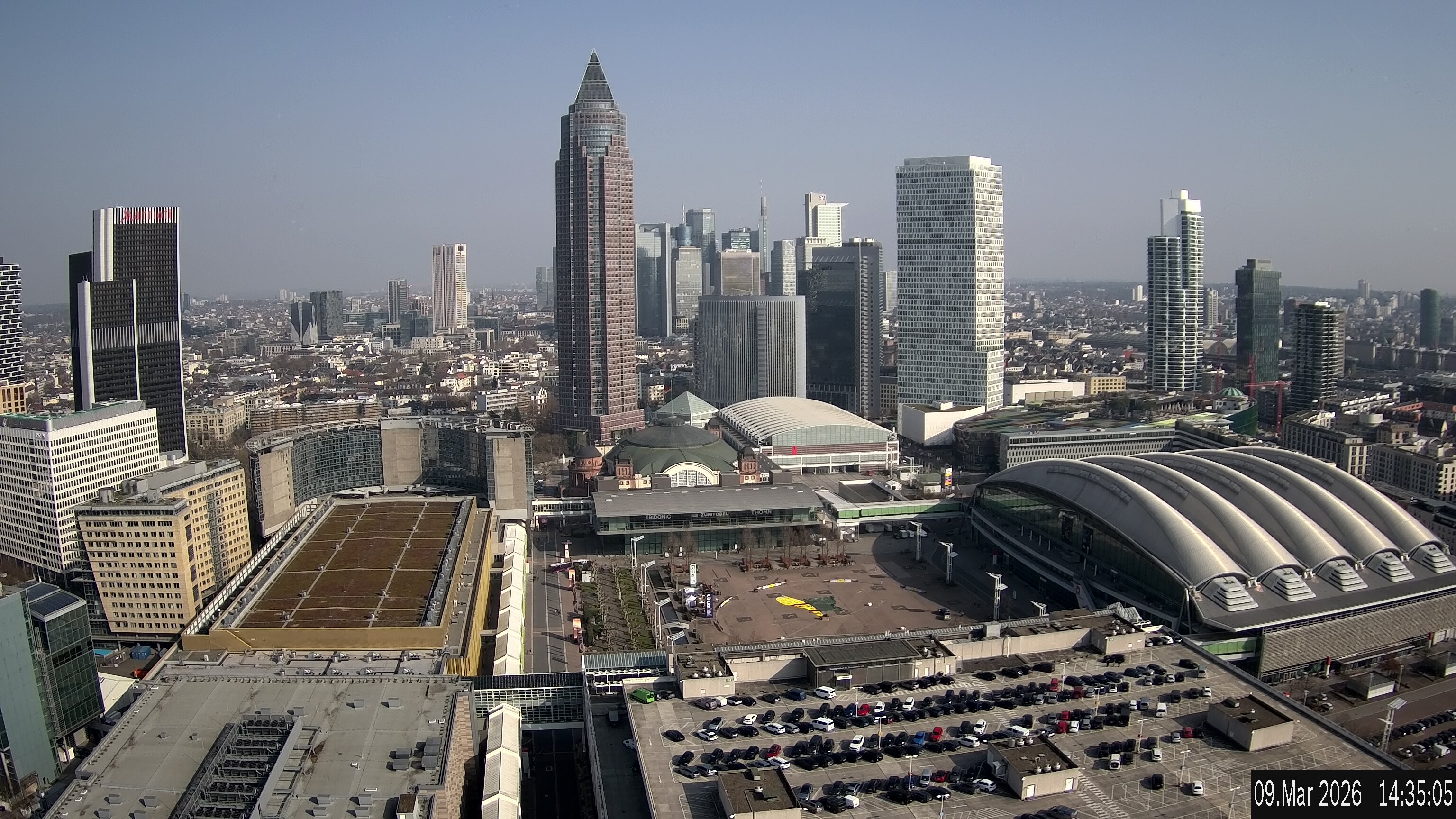 Archived image Webcam Frankfurt: View at the Skyline