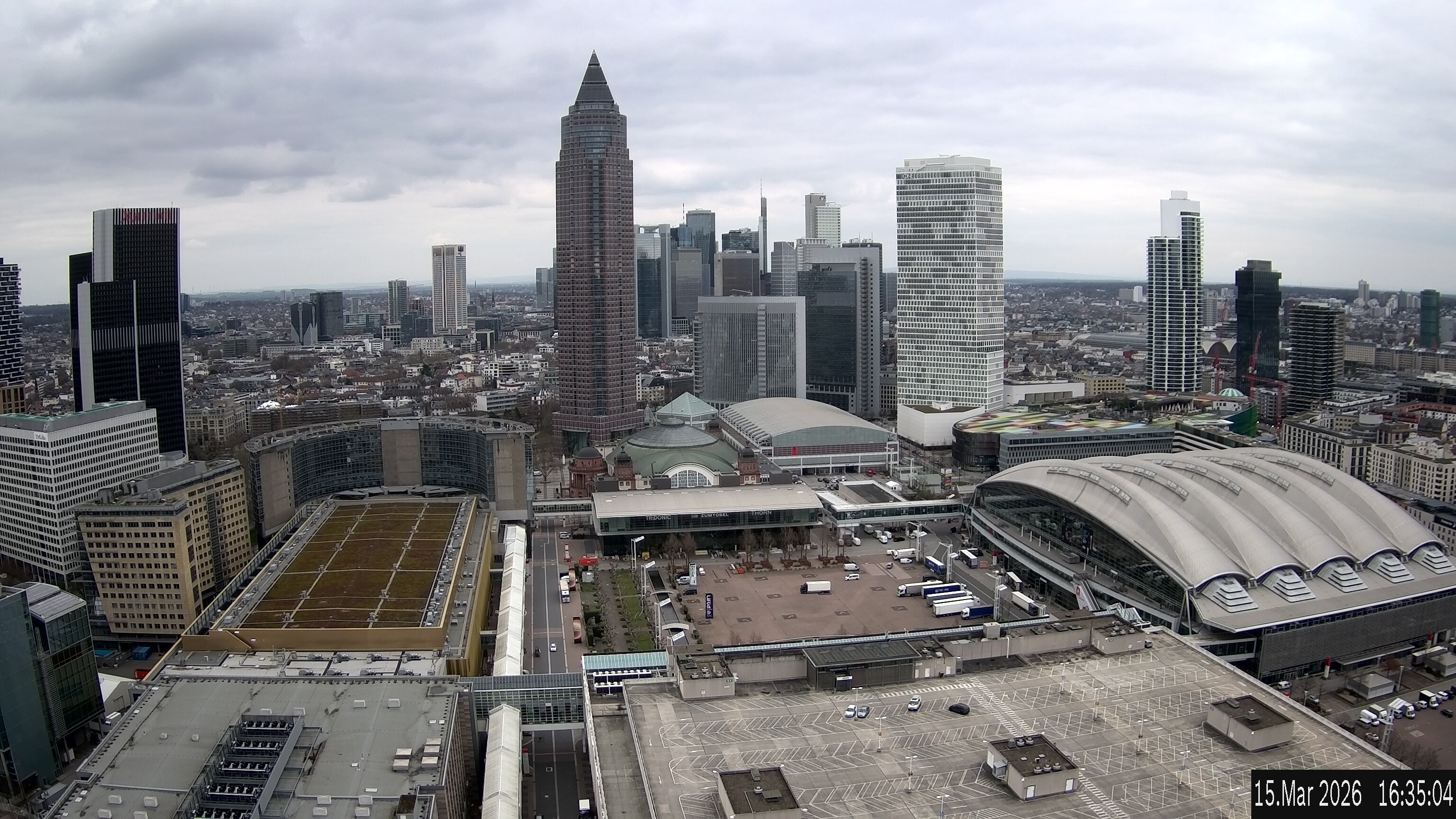 Archiv Foto Webcam Blick von Frankfurter Messe auf die Skyline