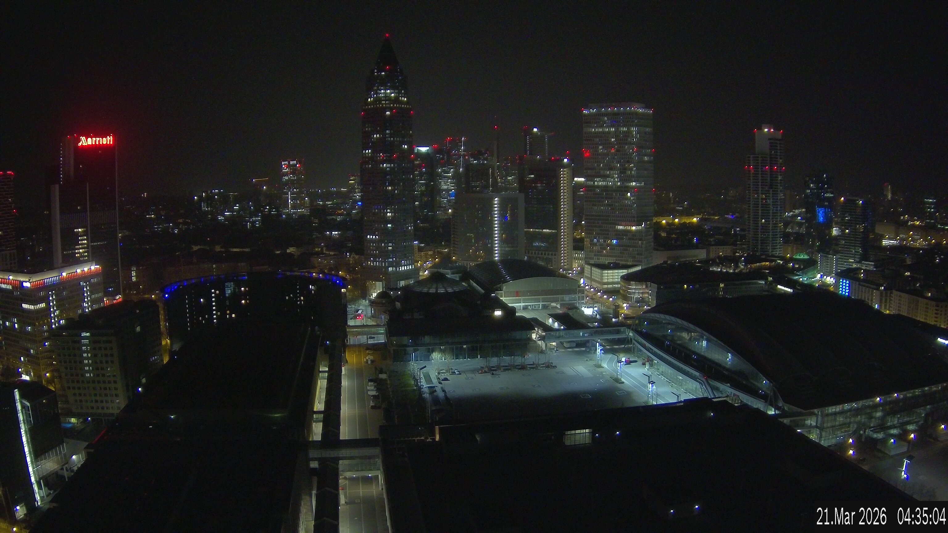 Archived image Webcam Frankfurt: View at the Skyline