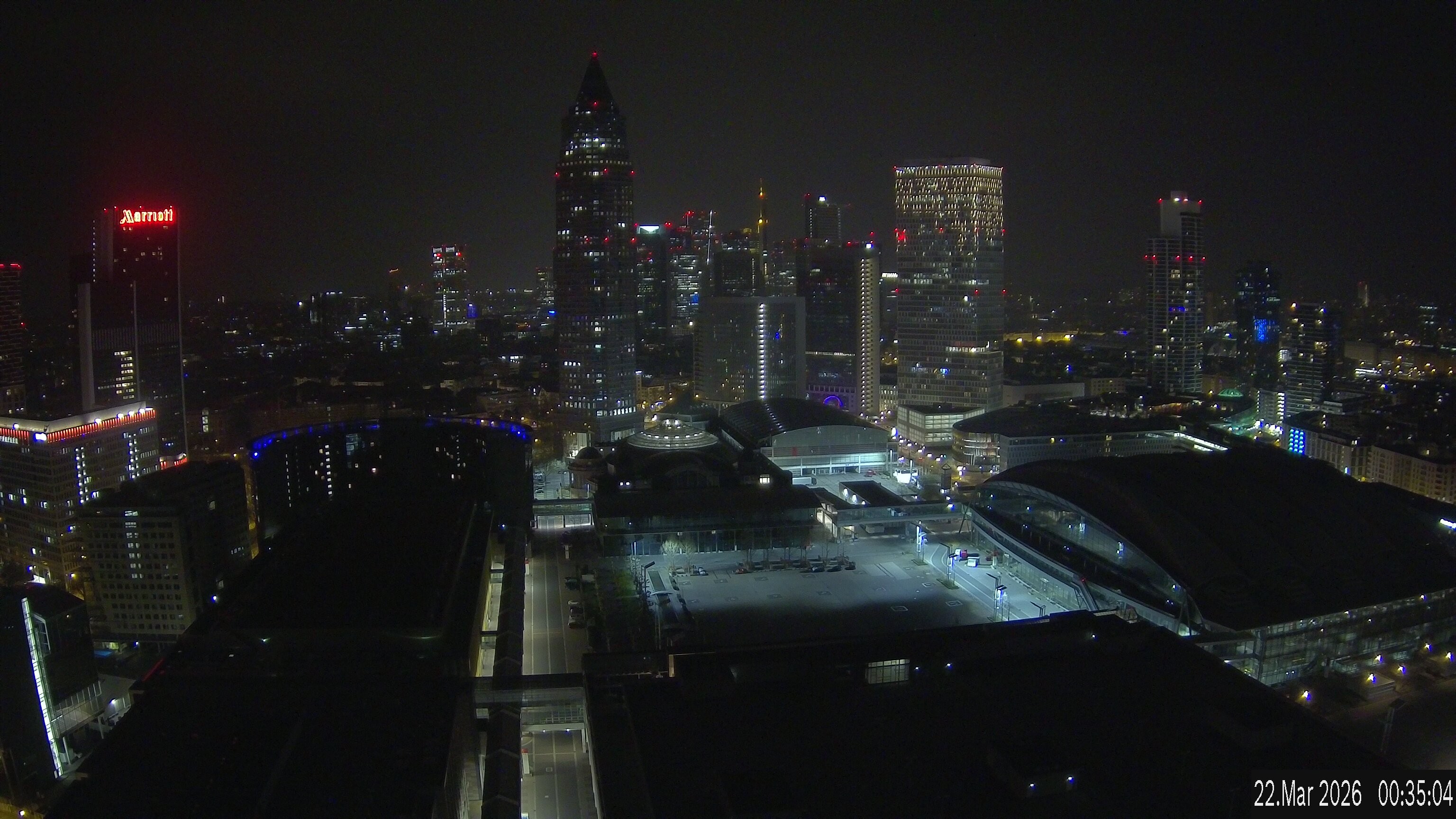 Archived image Webcam Frankfurt: View at the Skyline