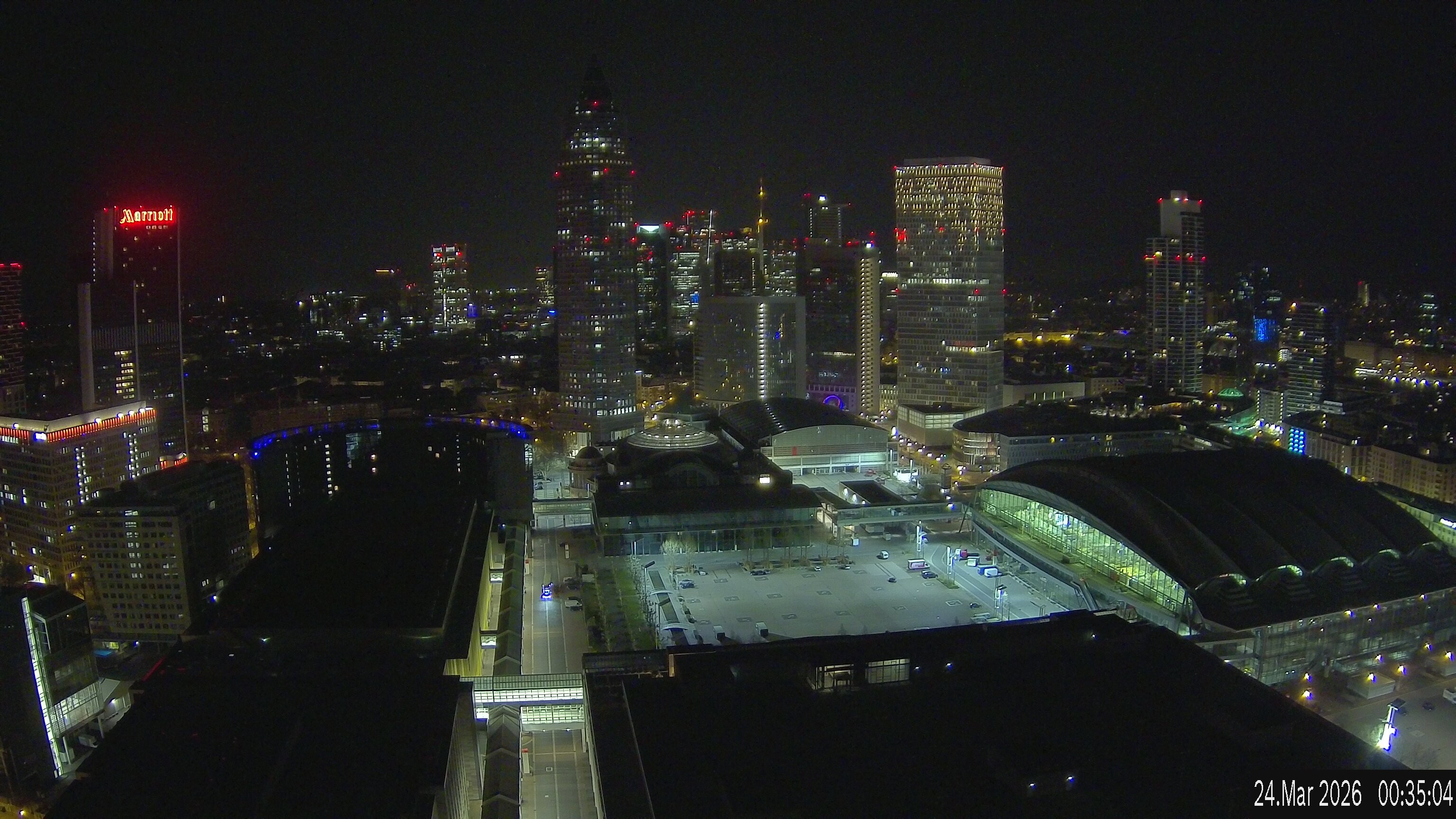 Archiv Foto Webcam Blick von Frankfurter Messe auf die Skyline