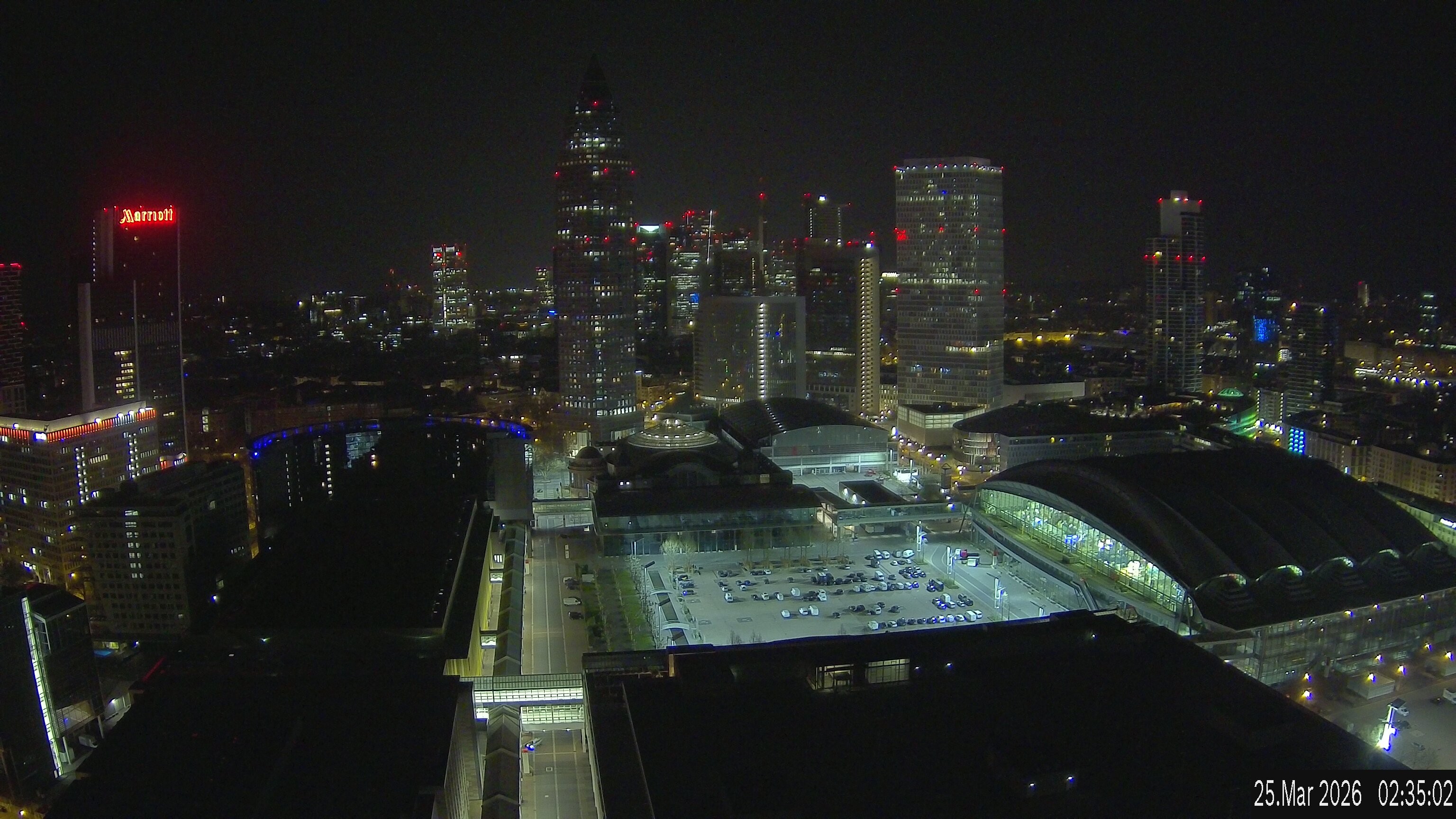 Archived image Webcam Frankfurt: View at the Skyline