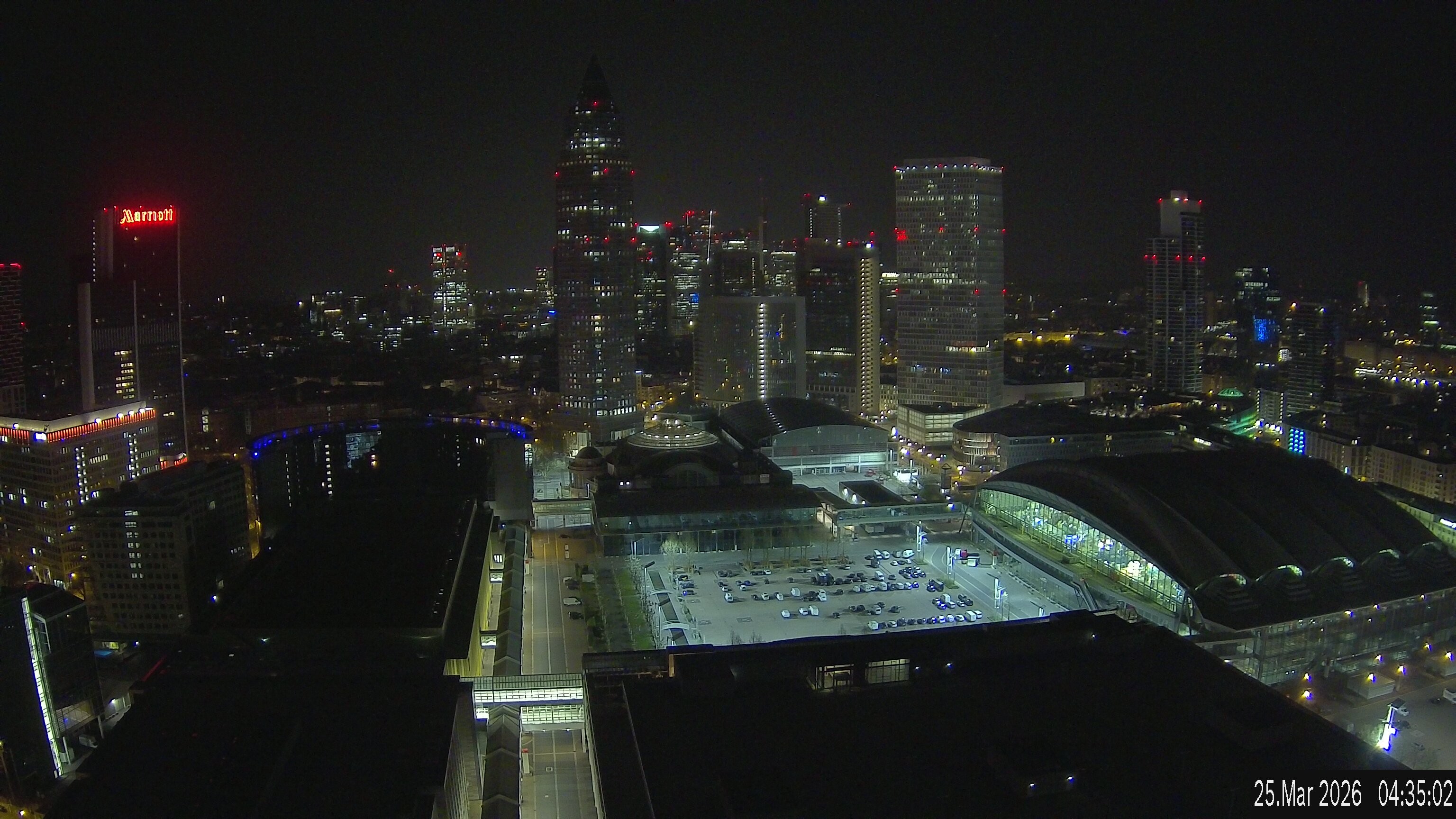 Archived image Webcam Frankfurt: View at the Skyline