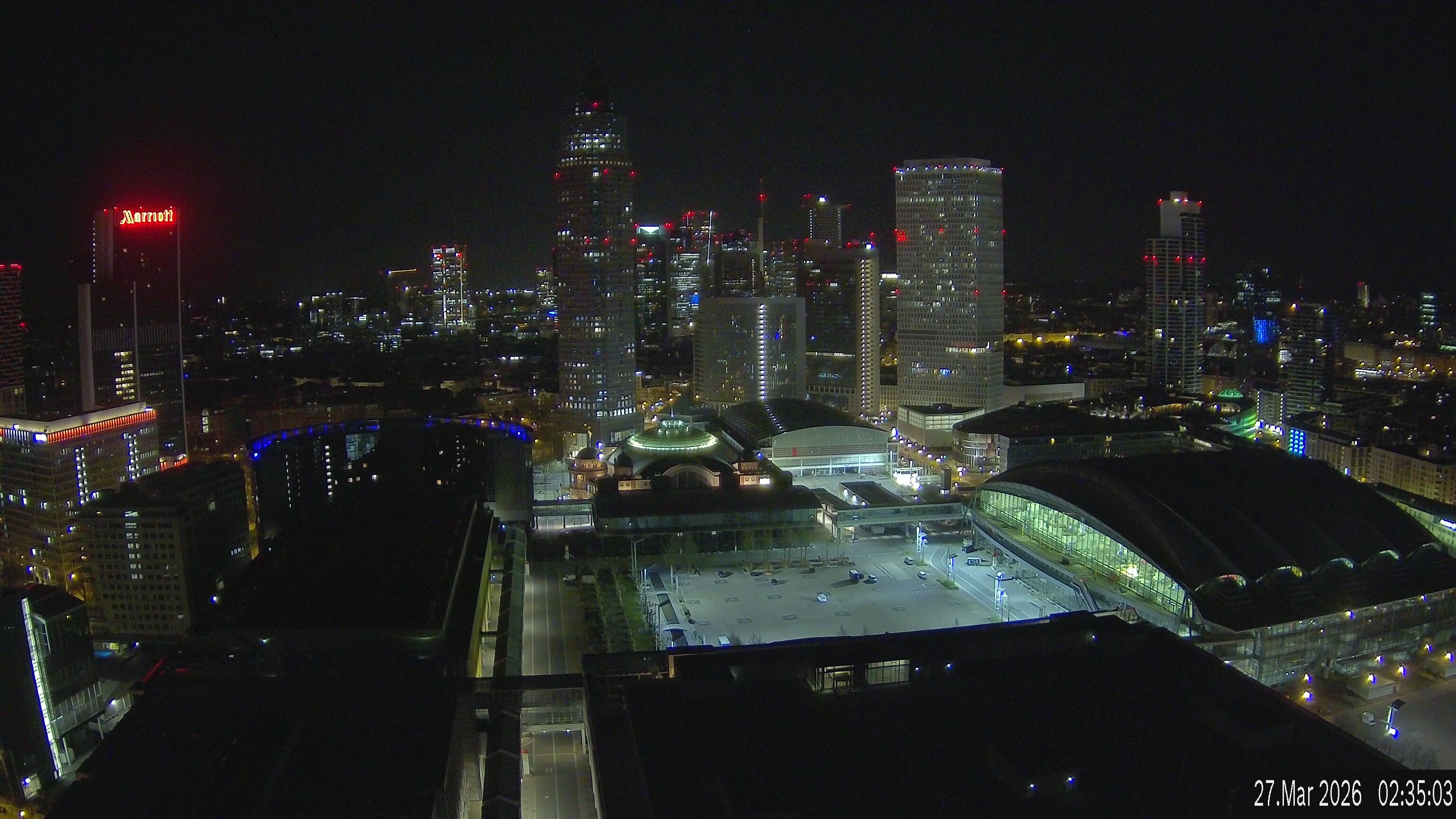 Archived image Webcam Frankfurt: View at the Skyline