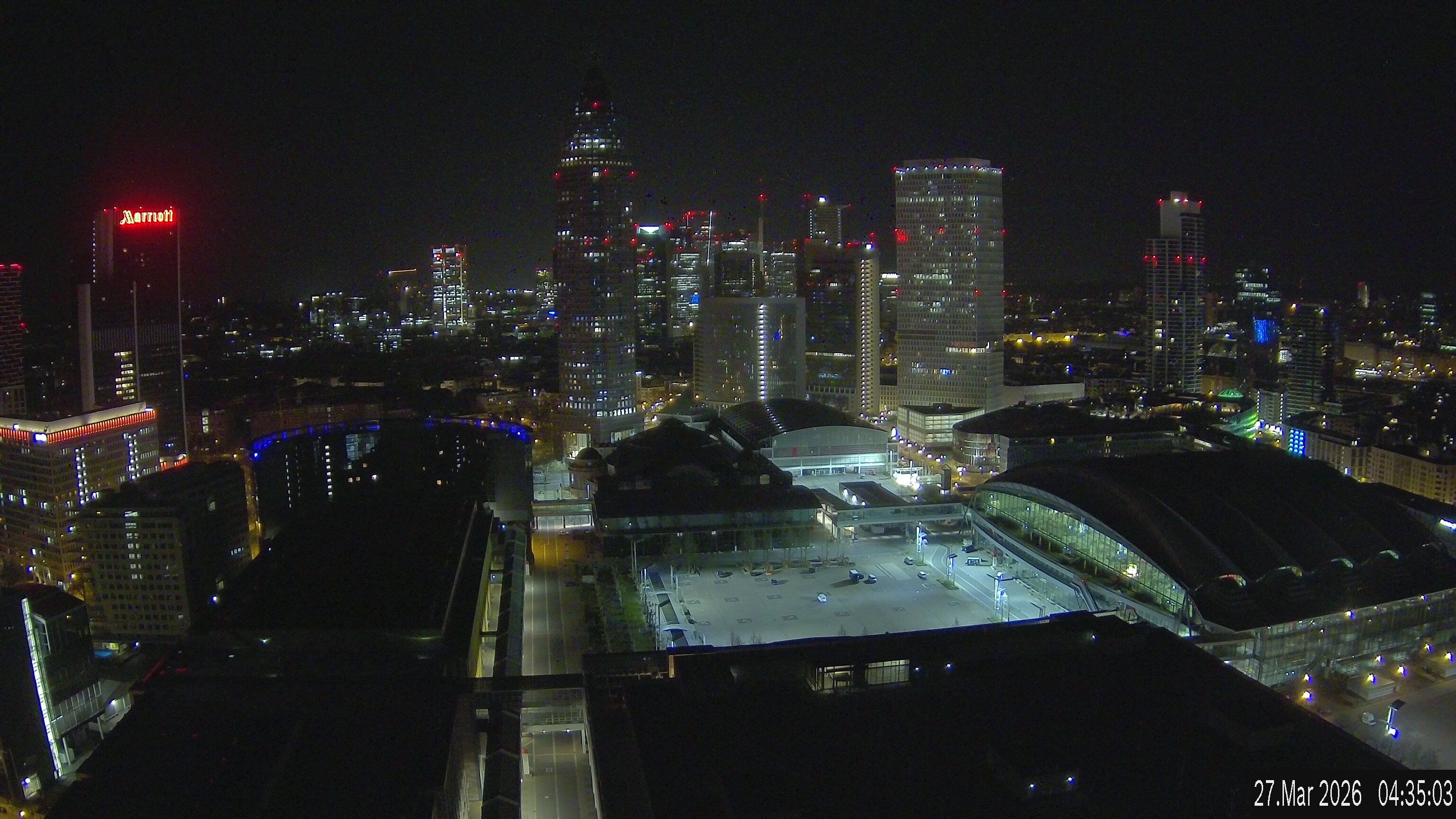 Archived image Webcam Frankfurt: View at the Skyline