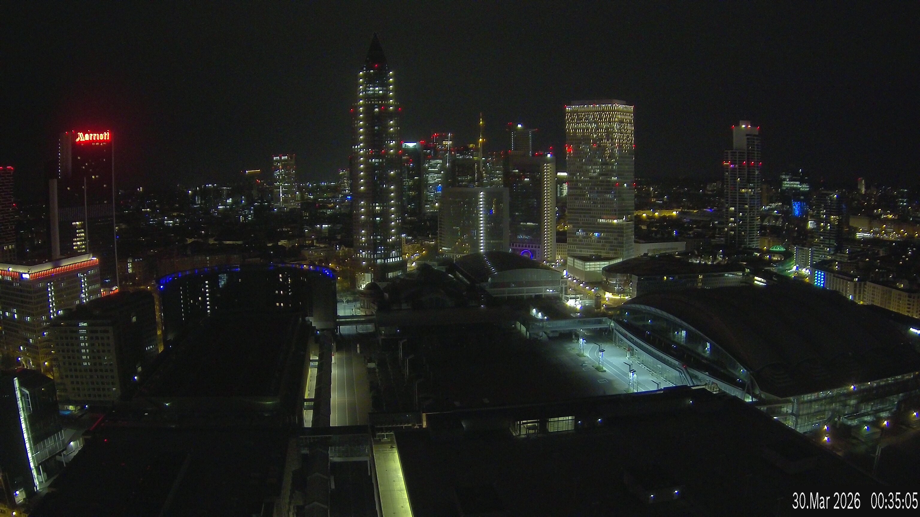 Archived image Webcam Frankfurt: View at the Skyline