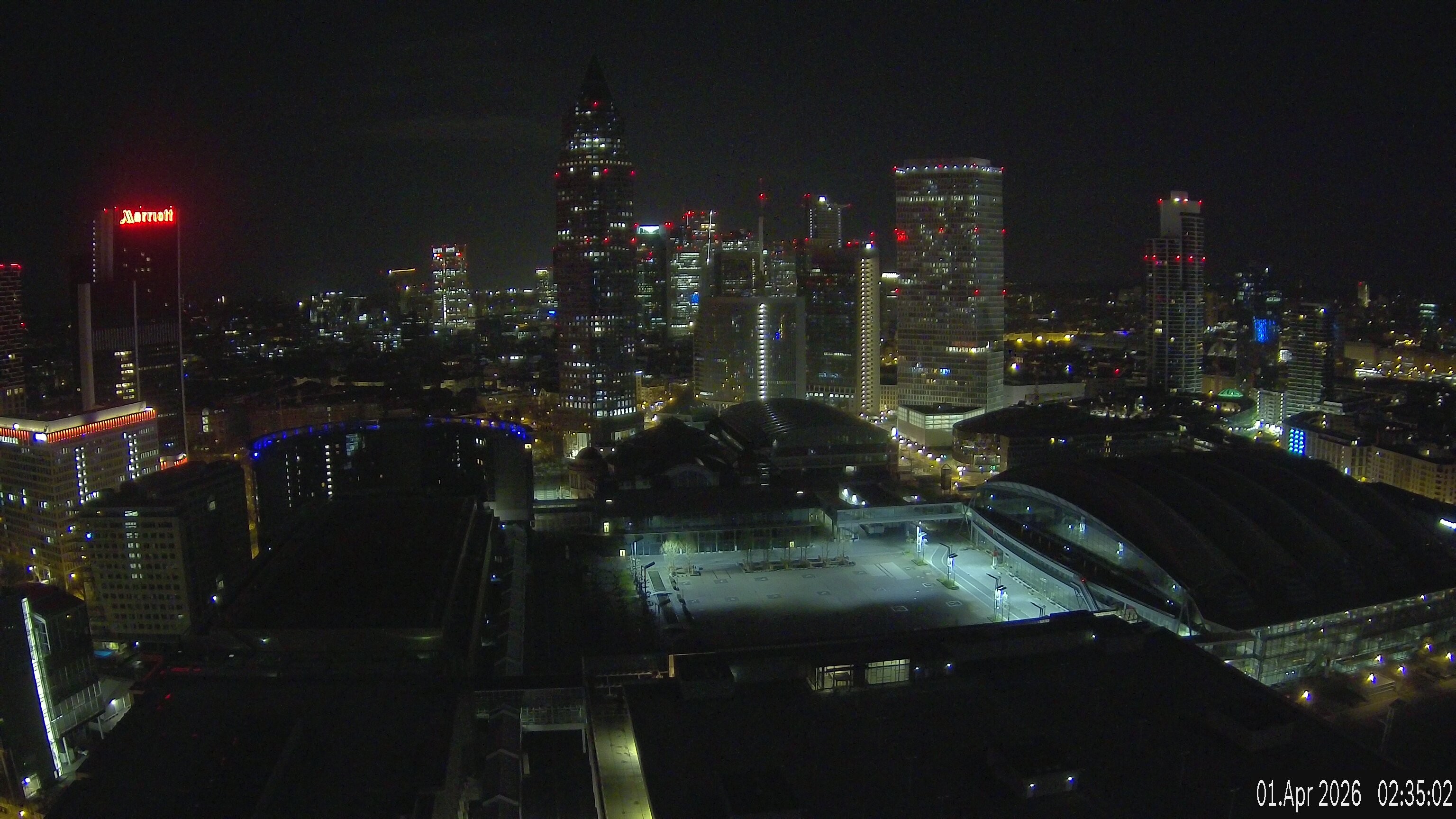 Archived image Webcam Frankfurt: View at the Skyline