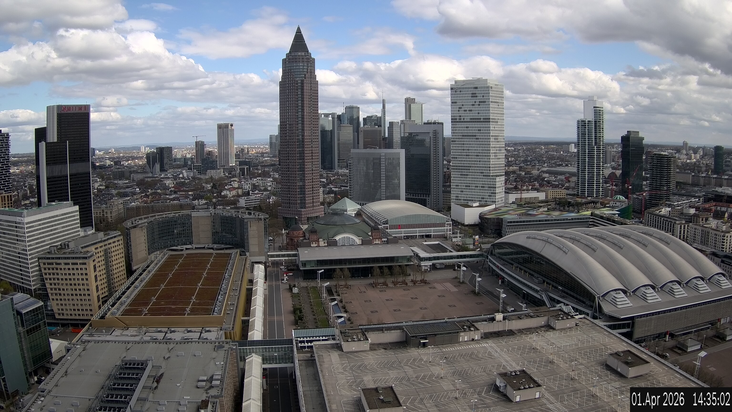 Archived image Webcam Frankfurt: View at the Skyline