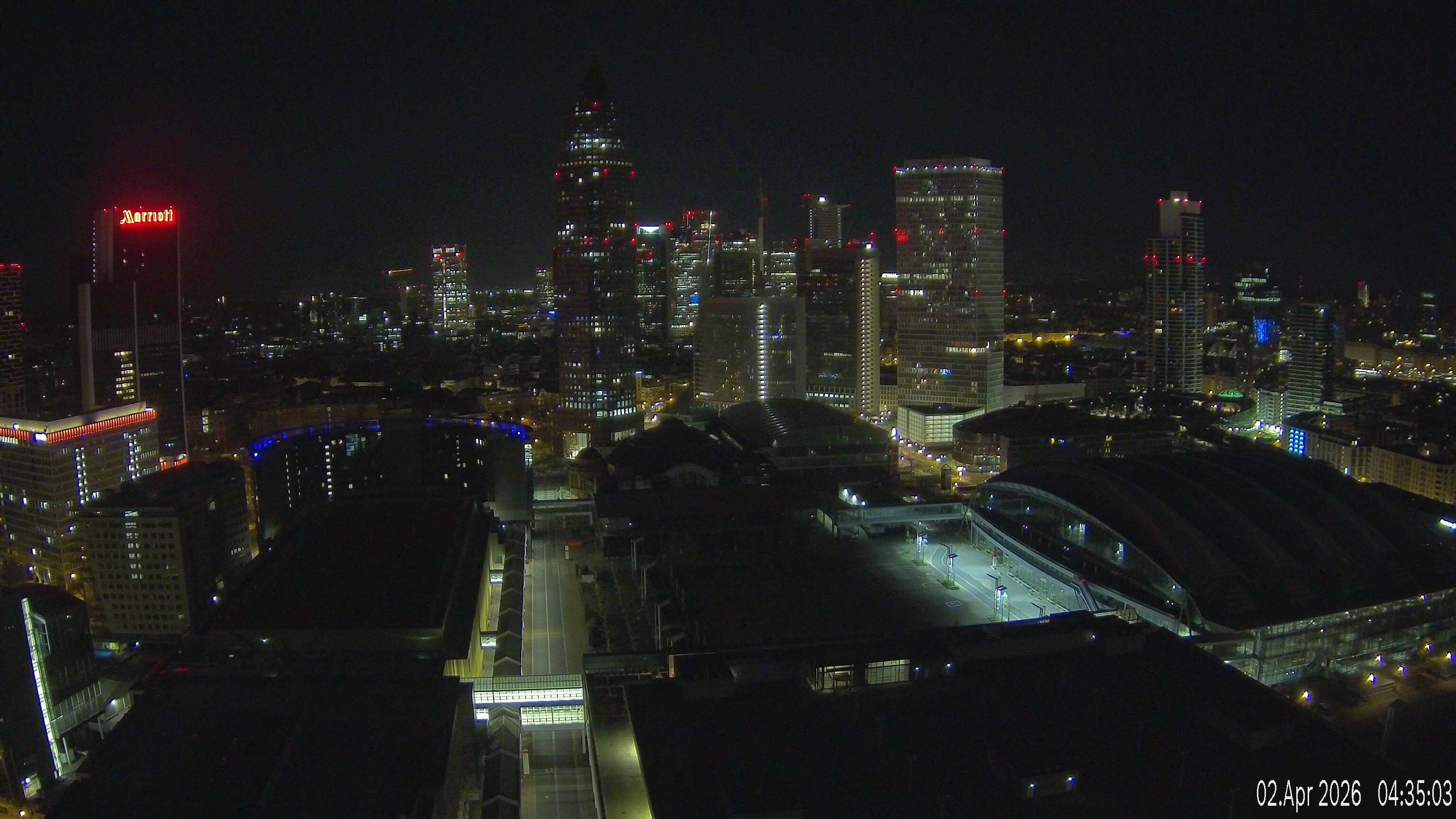 Archived image Webcam Frankfurt: View at the Skyline