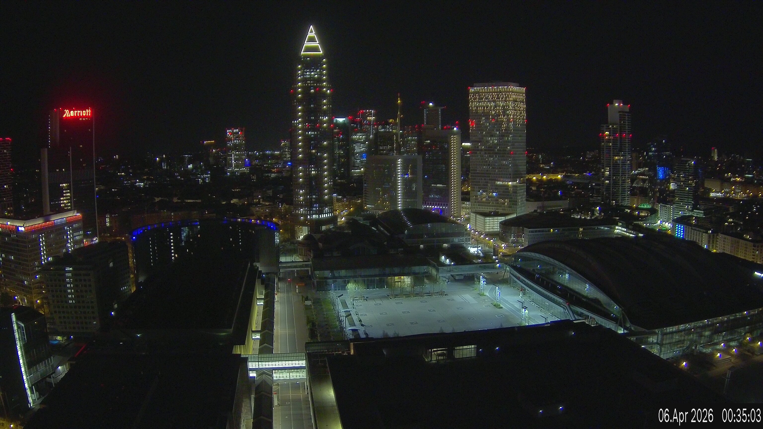 Archived image Webcam Frankfurt: View at the Skyline