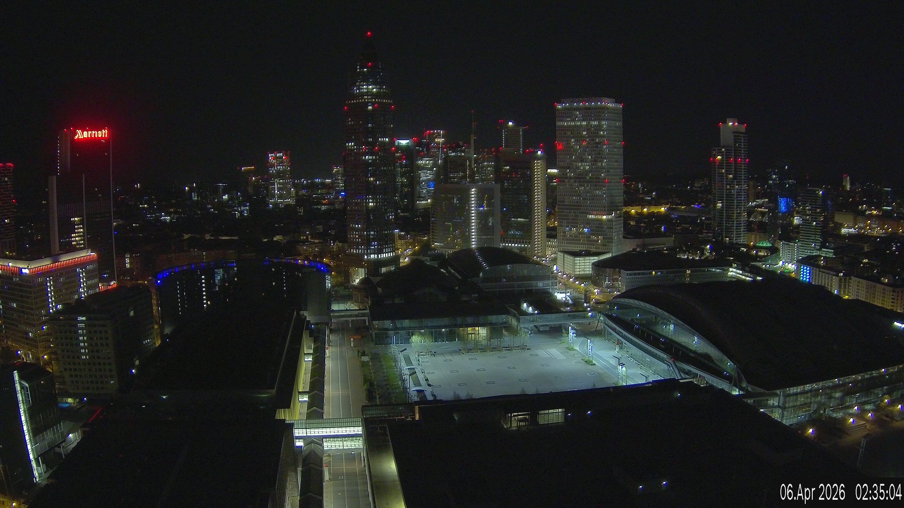 Archived image Webcam Frankfurt: View at the Skyline