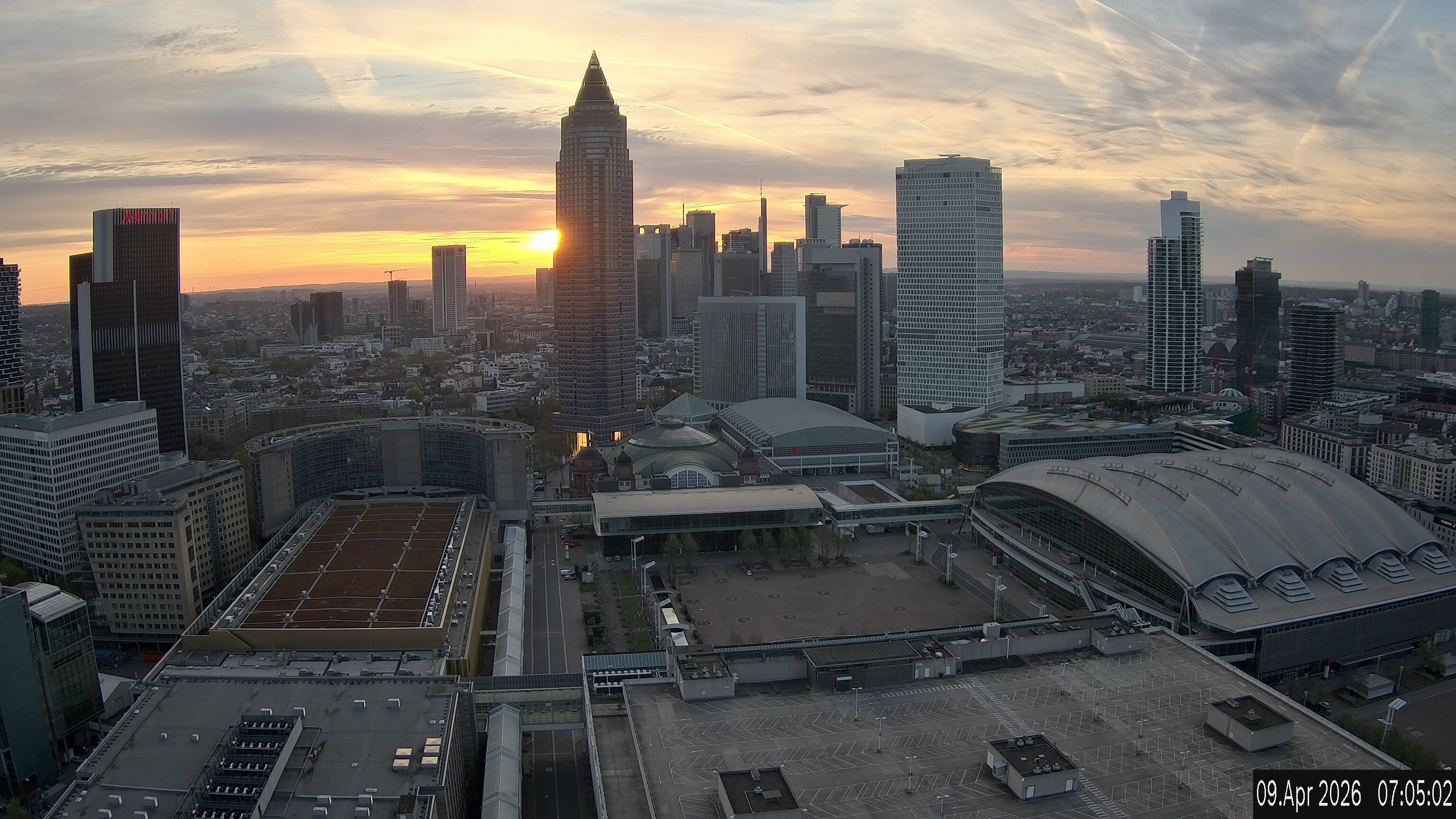 Archiv Foto Webcam Blick von Frankfurter Messe auf die Skyline
