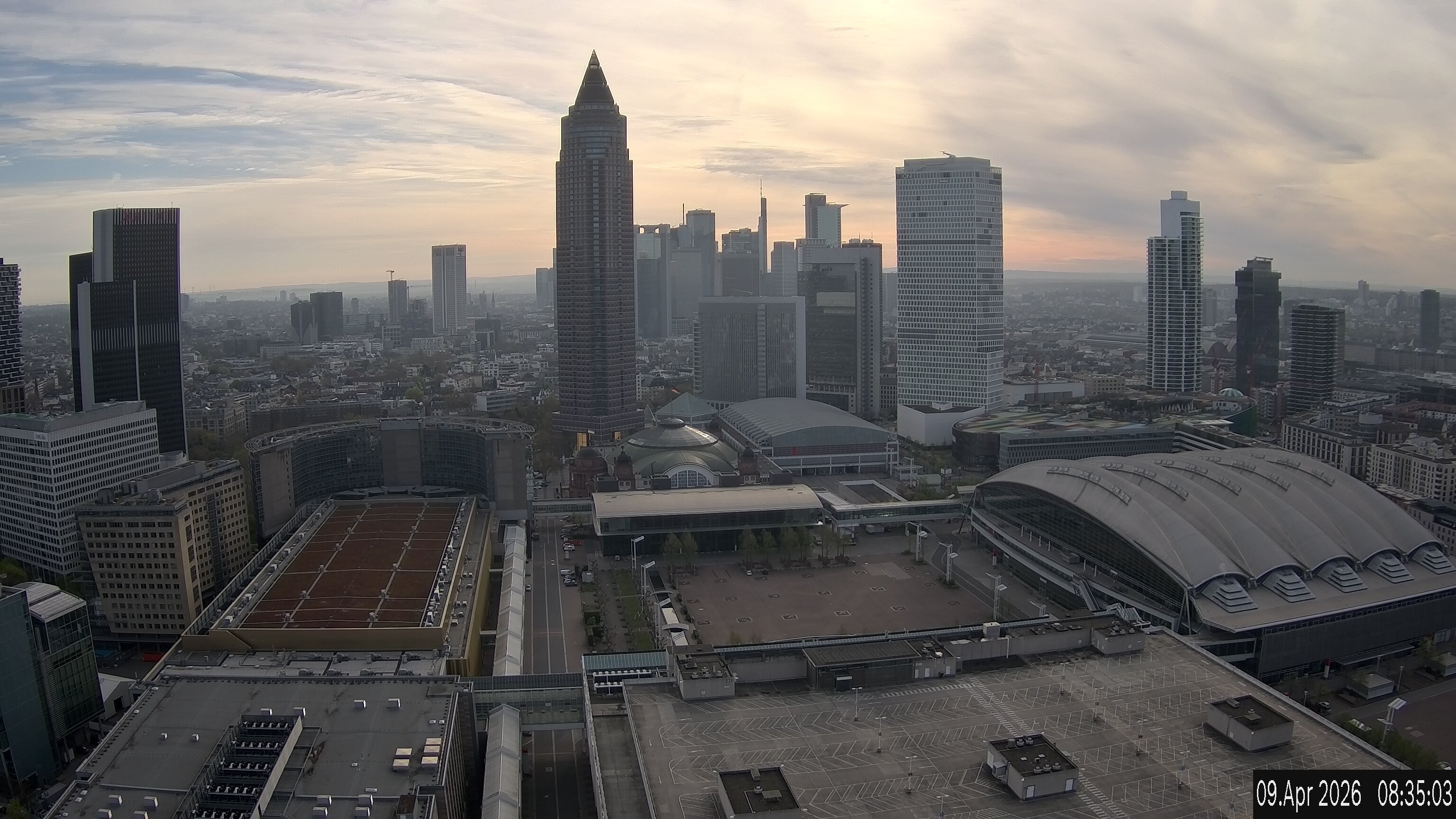 Archiv Foto Webcam Blick von Frankfurter Messe auf die Skyline