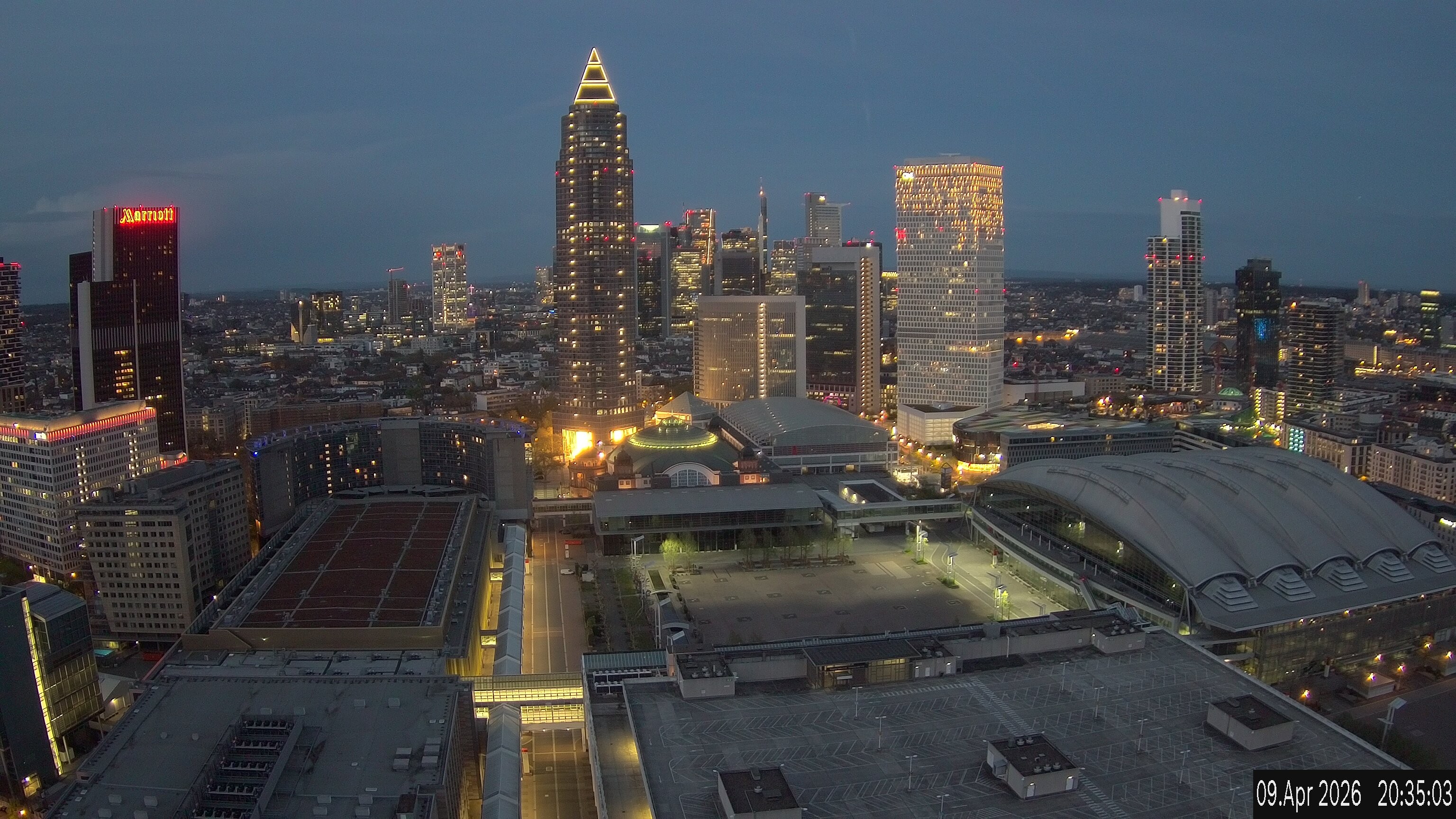 Archiv Foto Webcam Blick von Frankfurter Messe auf die Skyline