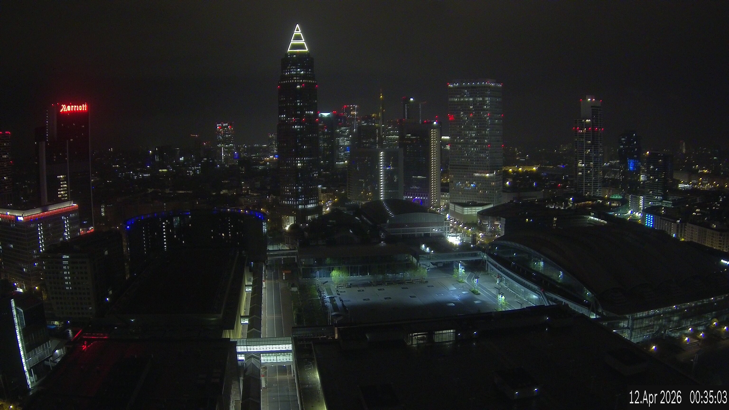 Archiv Foto Webcam Blick von Frankfurter Messe auf die Skyline