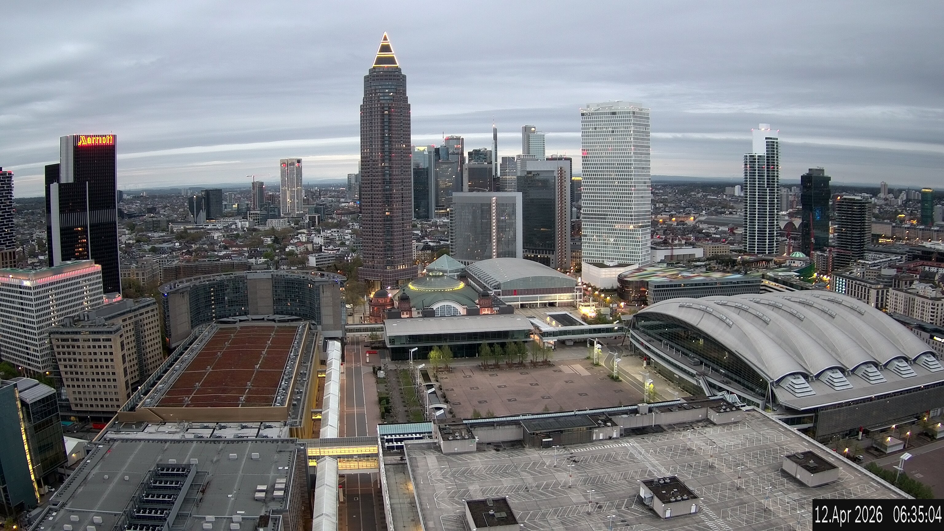 Archiv Foto Webcam Blick von Frankfurter Messe auf die Skyline