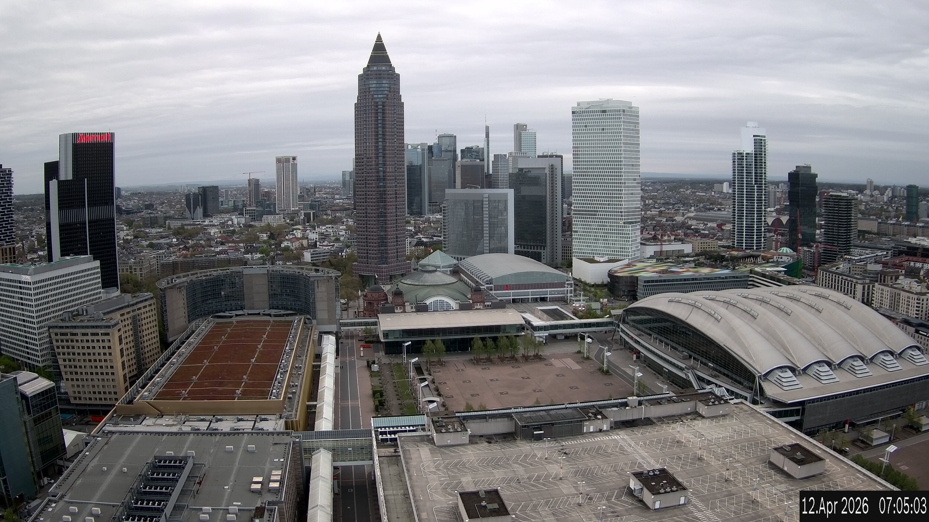 Archiv Foto Webcam Blick von Frankfurter Messe auf die Skyline