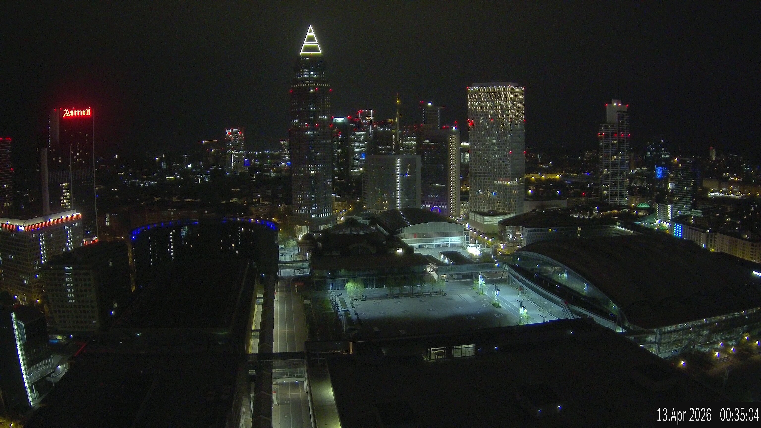 Archiv Foto Webcam Blick von Frankfurter Messe auf die Skyline