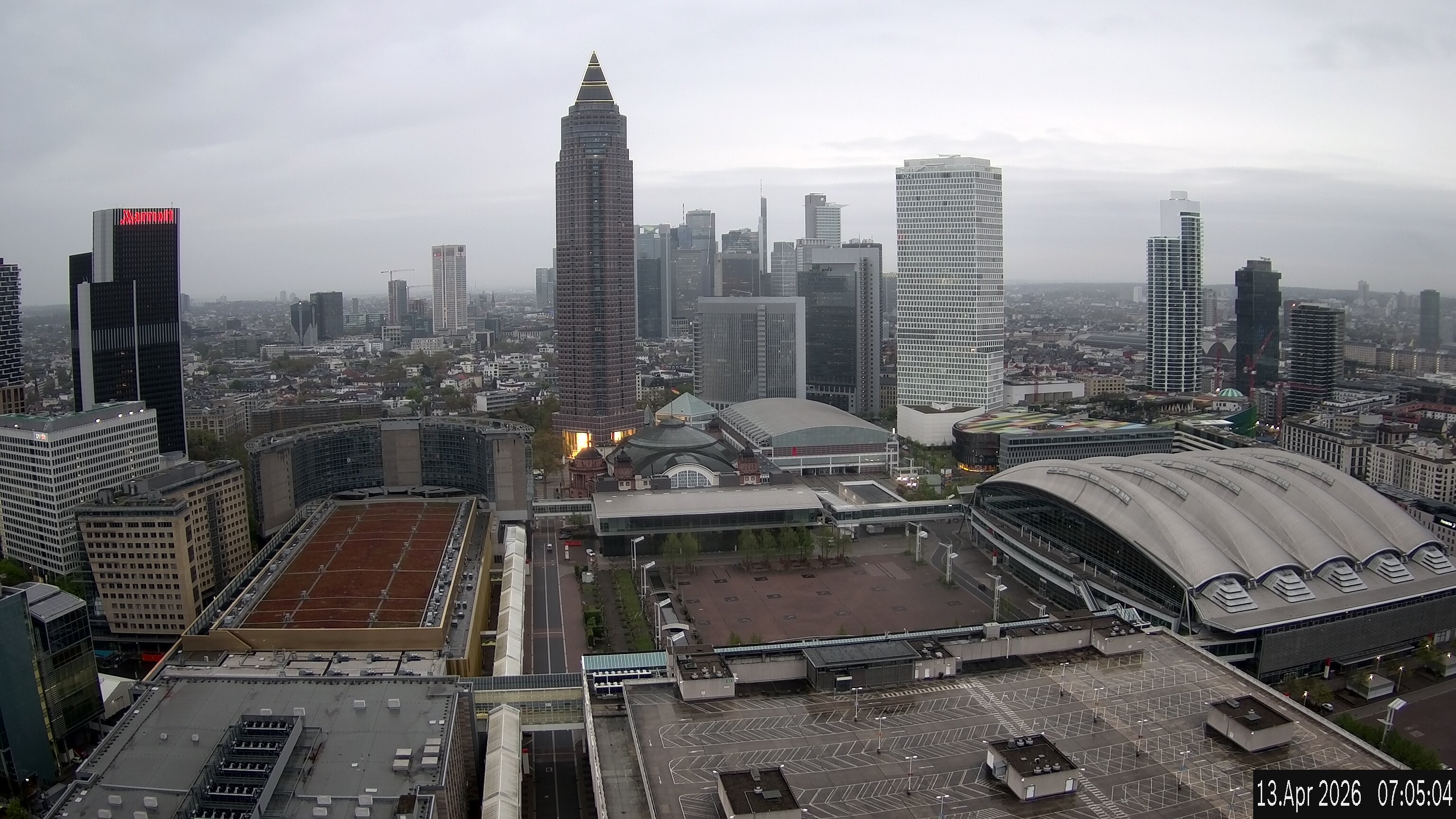 Archiv Foto Webcam Blick von Frankfurter Messe auf die Skyline