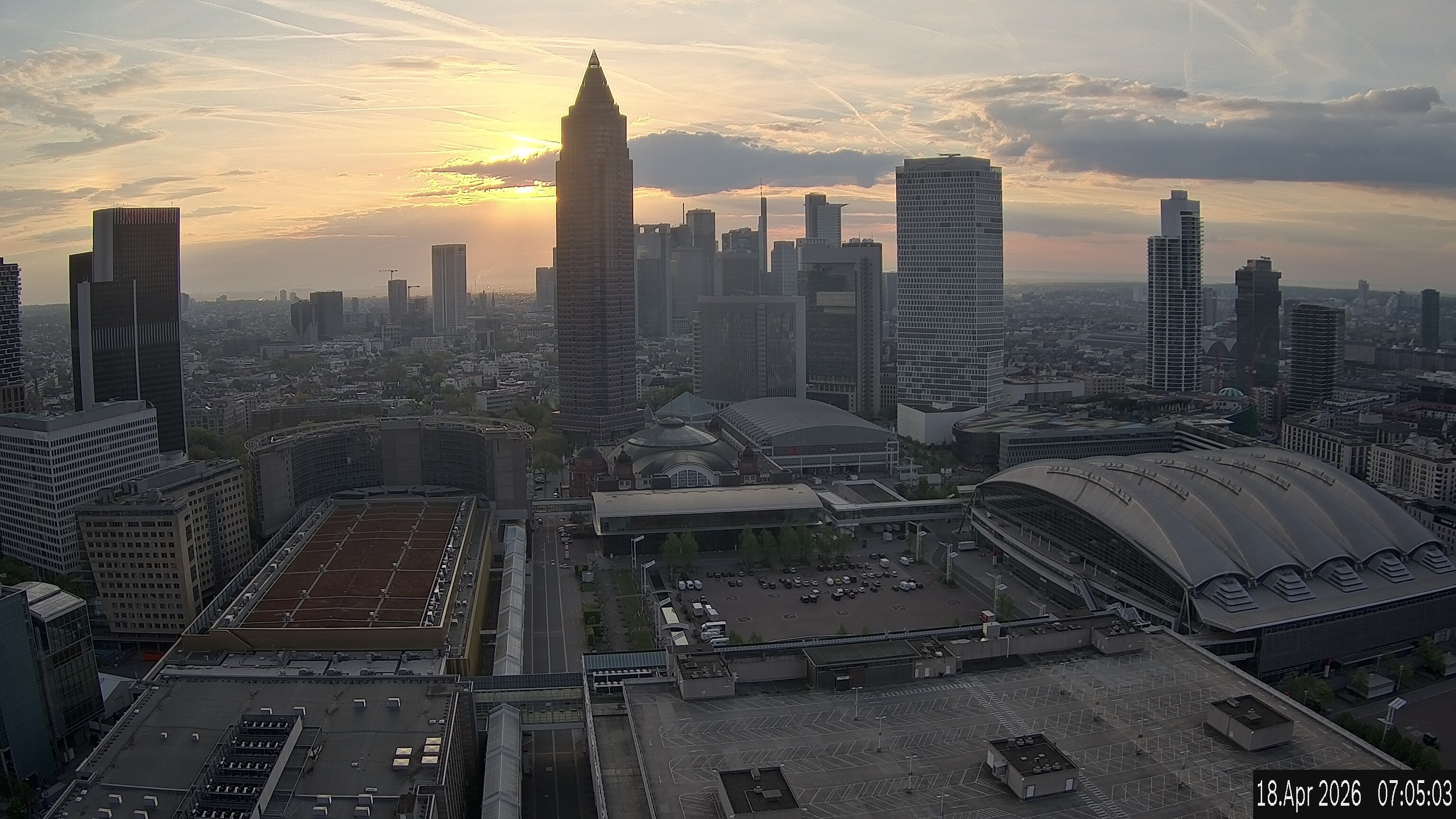 Archiv Foto Webcam Blick von Frankfurter Messe auf die Skyline
