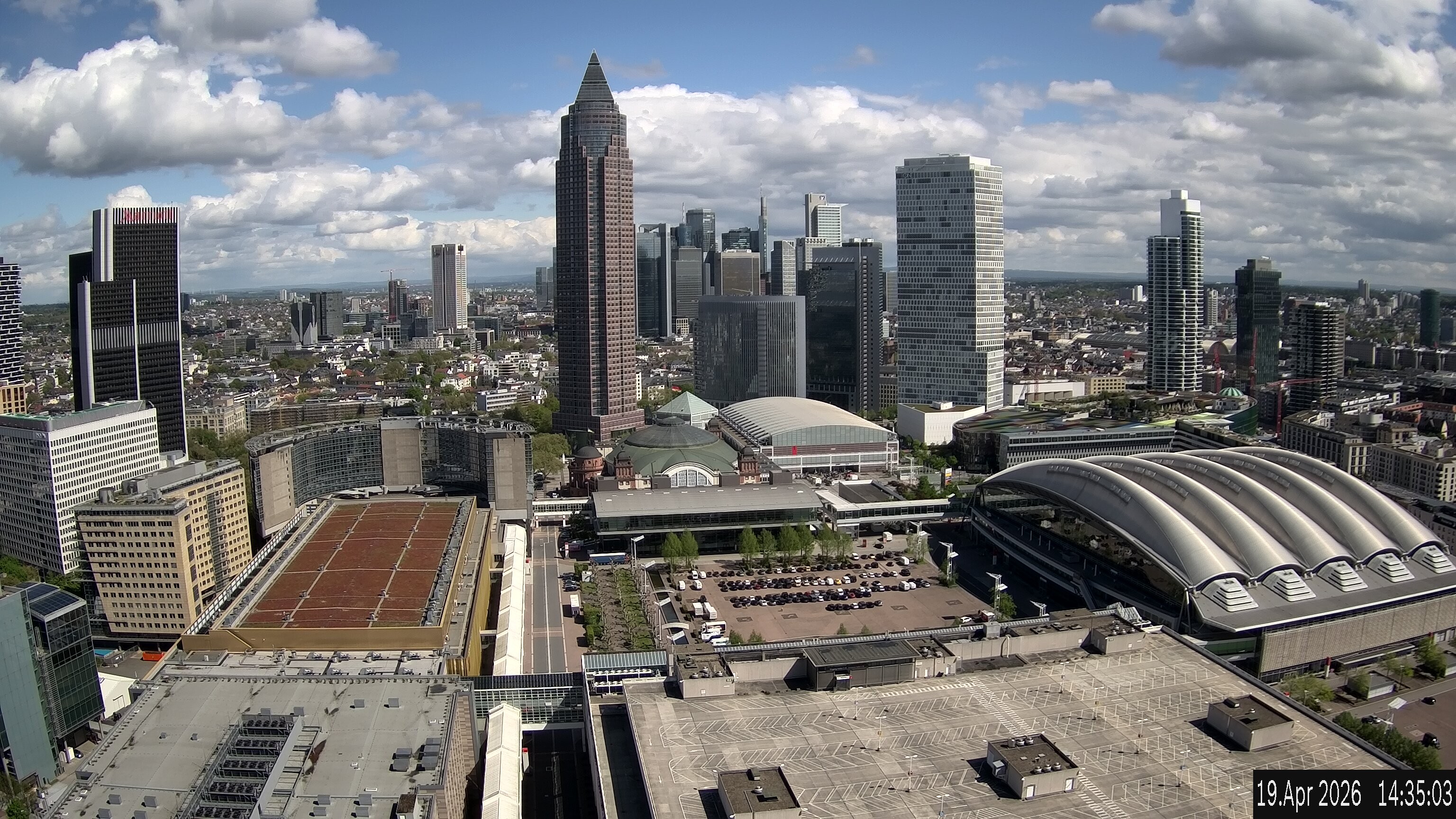 Archiv Foto Webcam Blick von Frankfurter Messe auf die Skyline