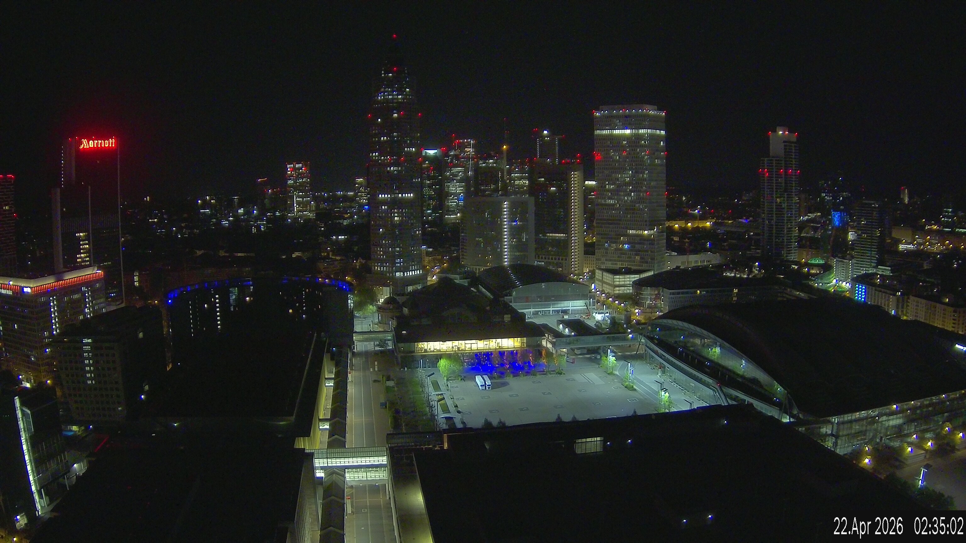 Archived image Webcam Frankfurt: View at the Skyline