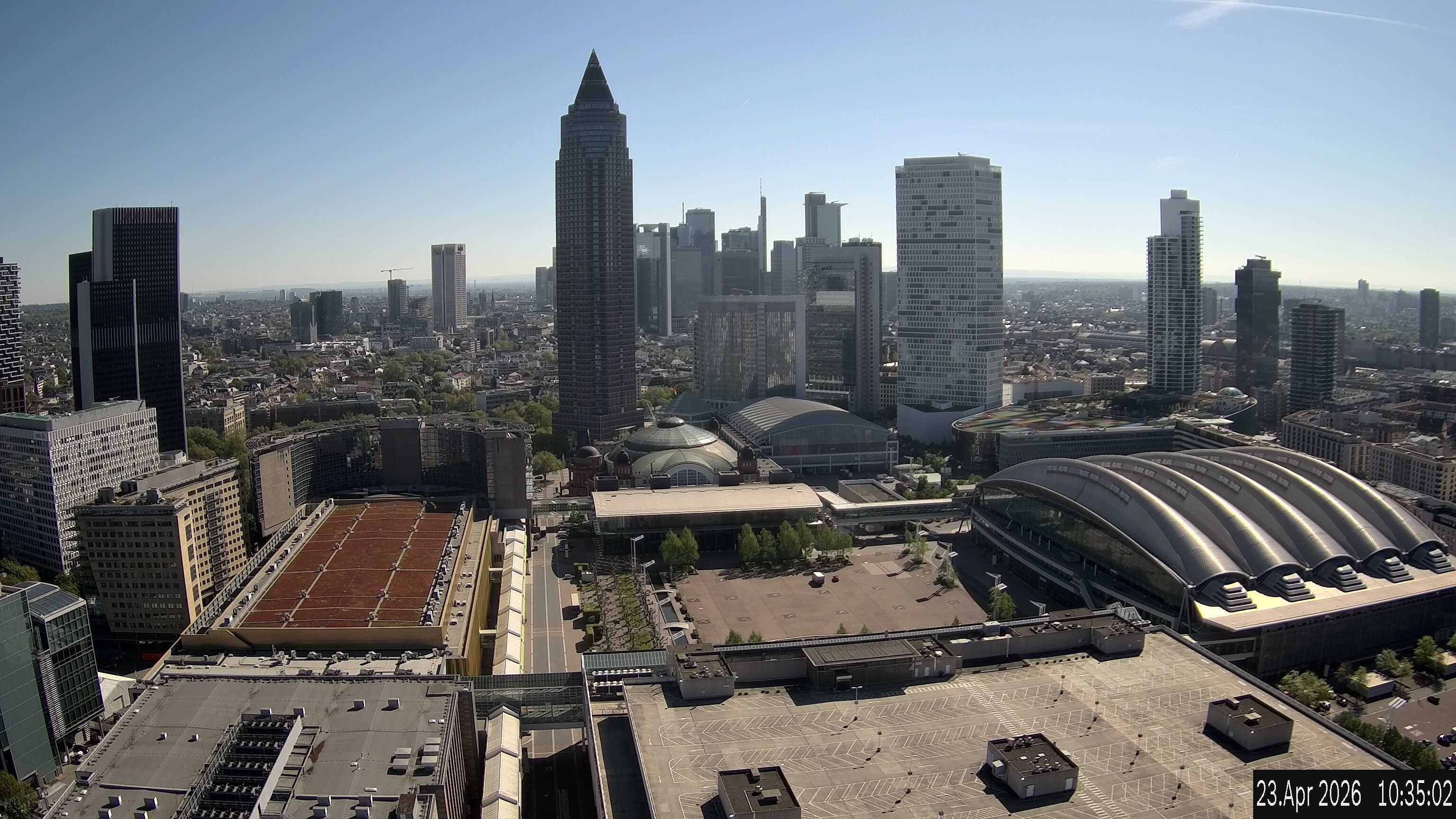 Archived image Webcam Frankfurt: View at the Skyline