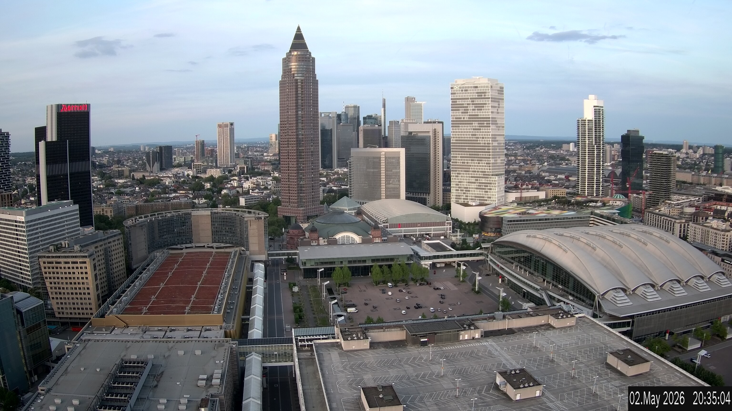 Archived image Webcam Frankfurt: View at the Skyline