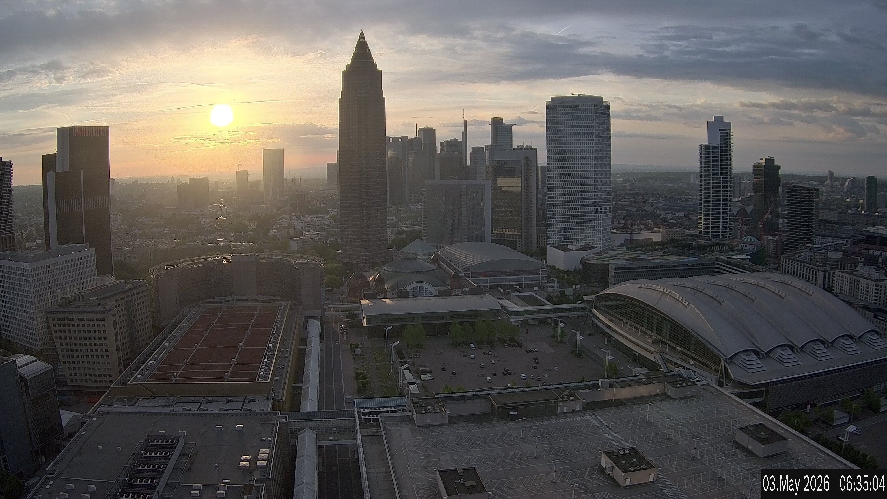 Archiv Foto Webcam Blick von Frankfurter Messe auf die Skyline