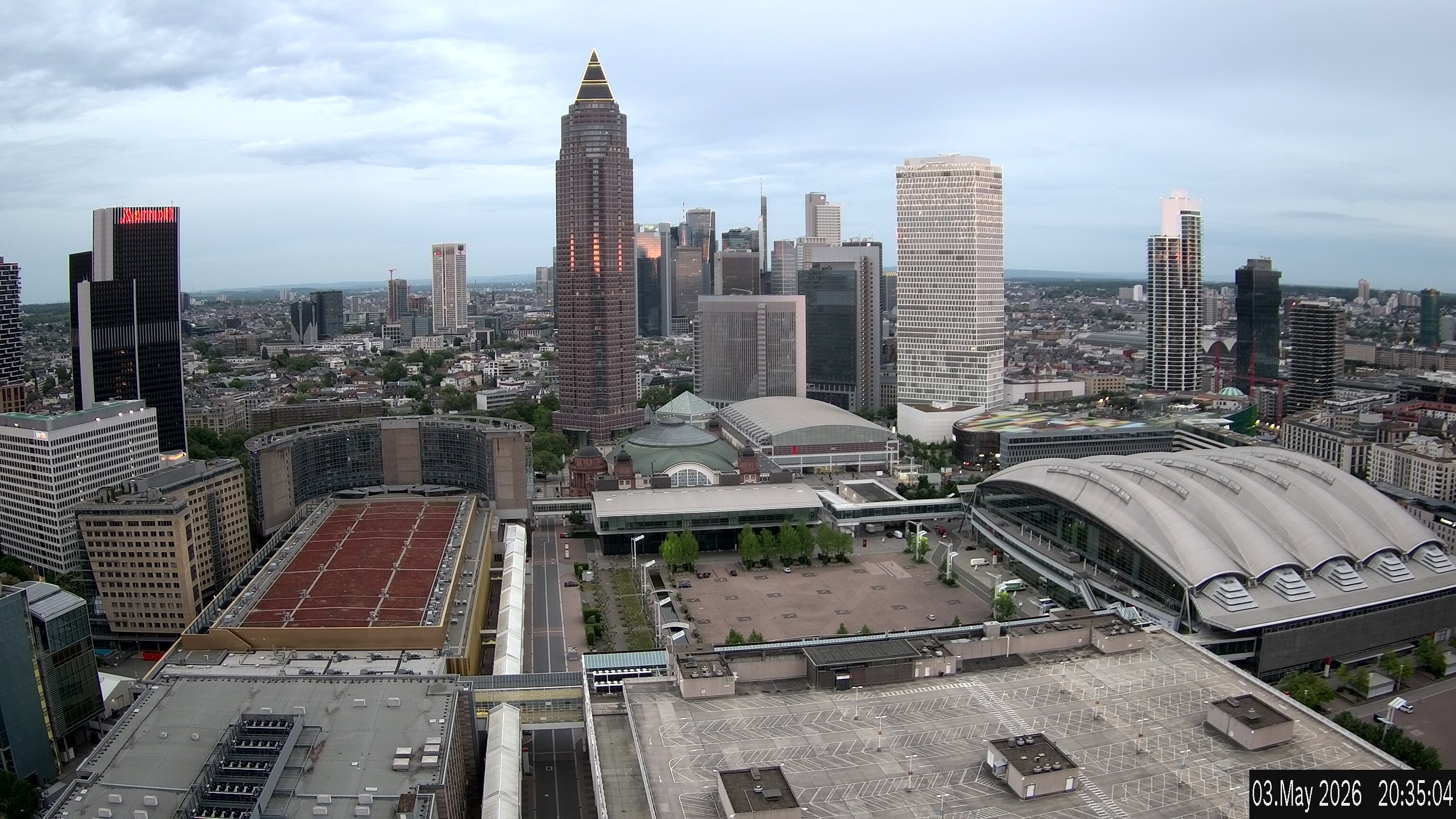 Archiv Foto Webcam Blick von Frankfurter Messe auf die Skyline