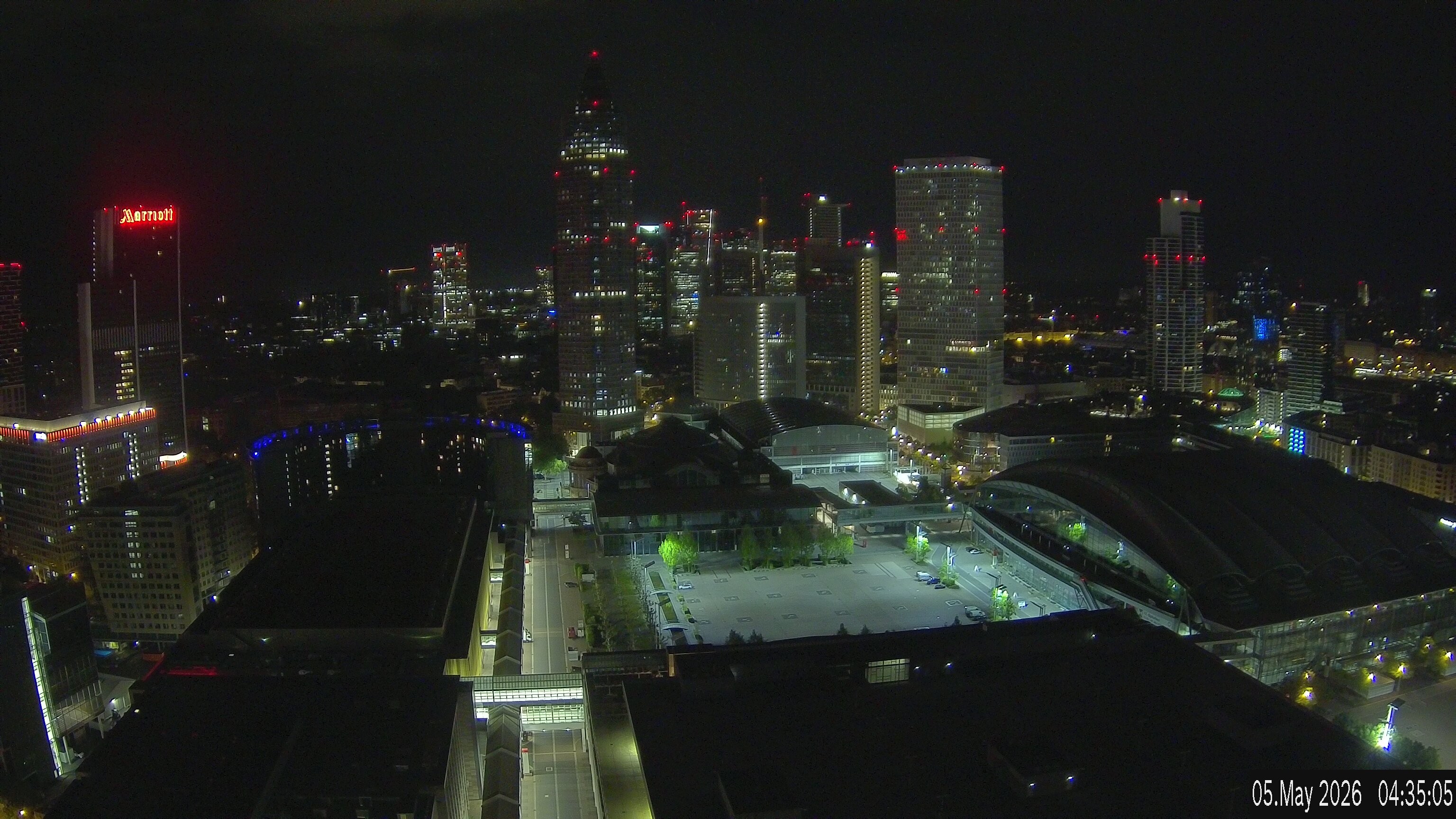 Archived image Webcam Frankfurt: View at the Skyline