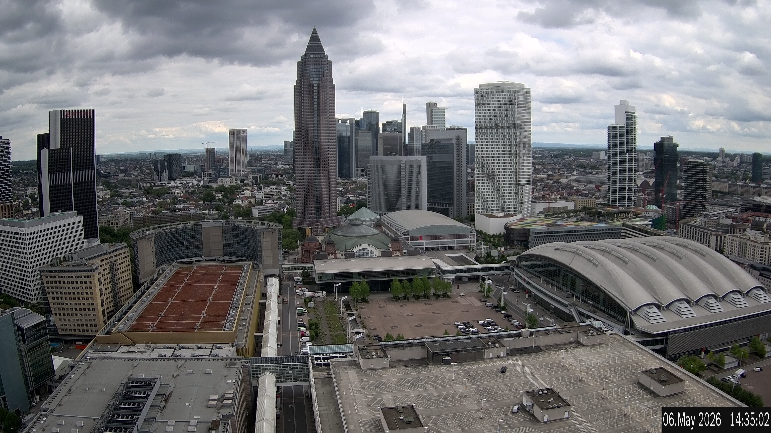 Archiv Foto Webcam Blick von Frankfurter Messe auf die Skyline
