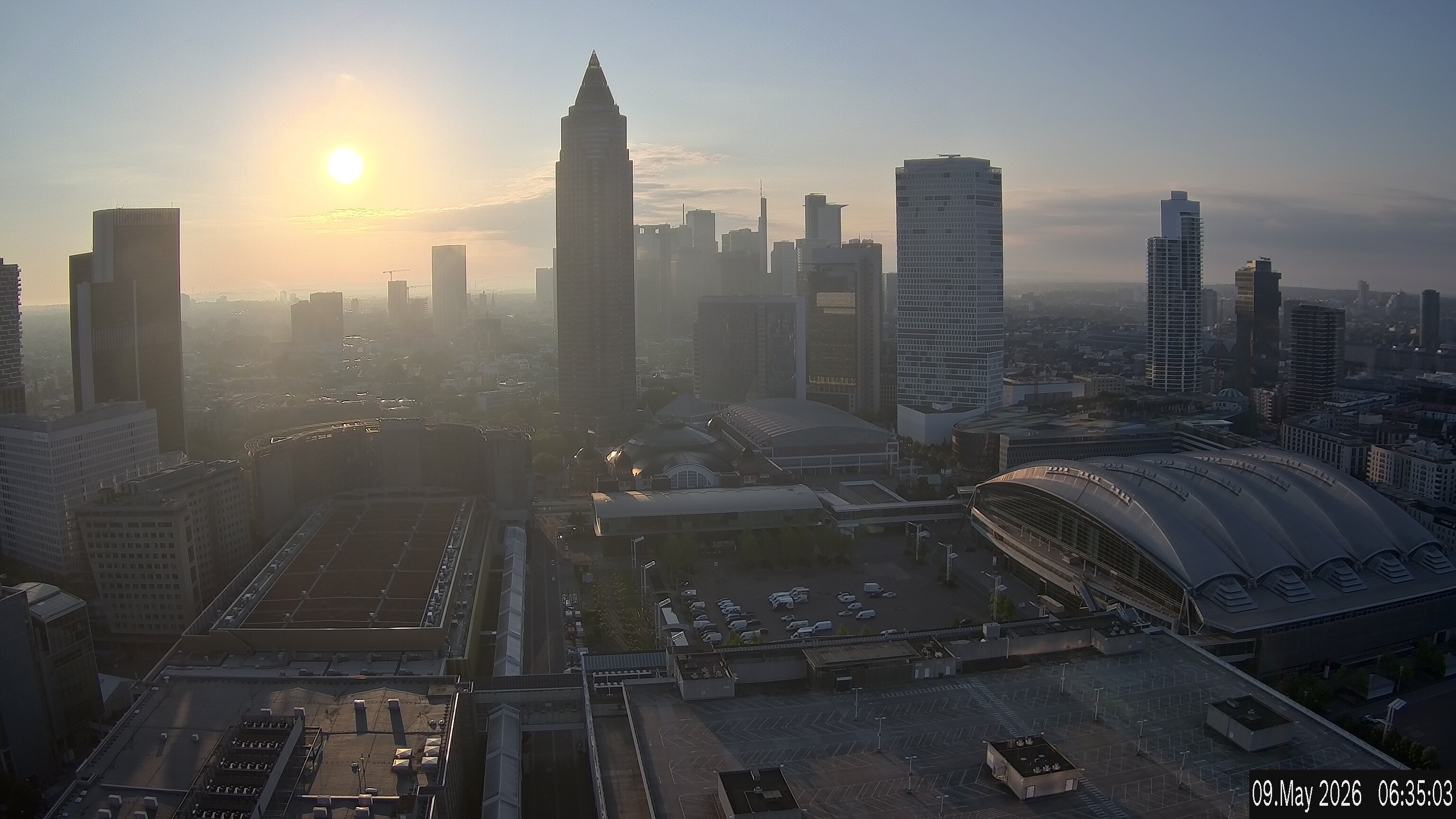 Archiv Foto Webcam Blick von Frankfurter Messe auf die Skyline