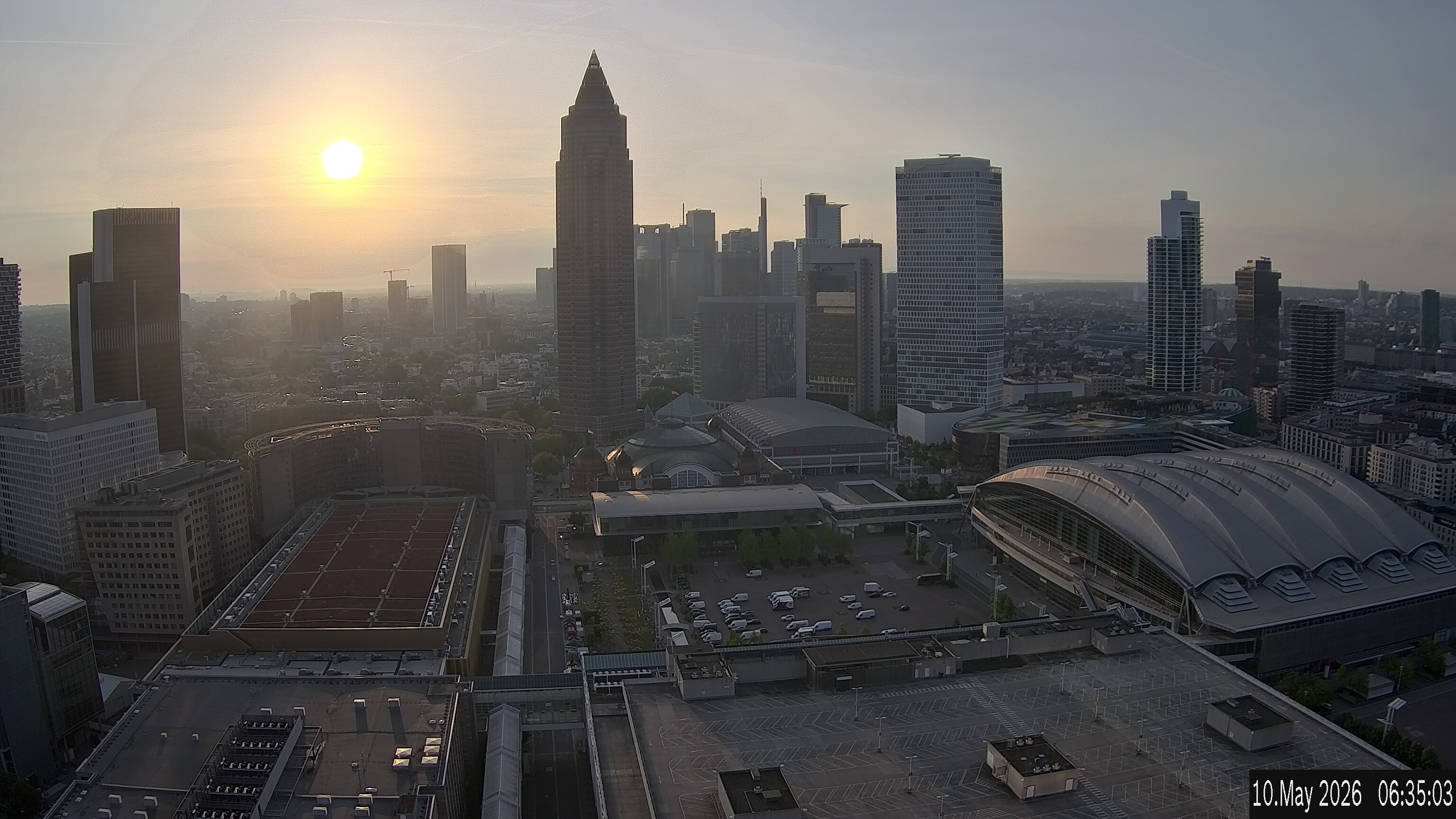 Archiv Foto Webcam Blick von Frankfurter Messe auf die Skyline