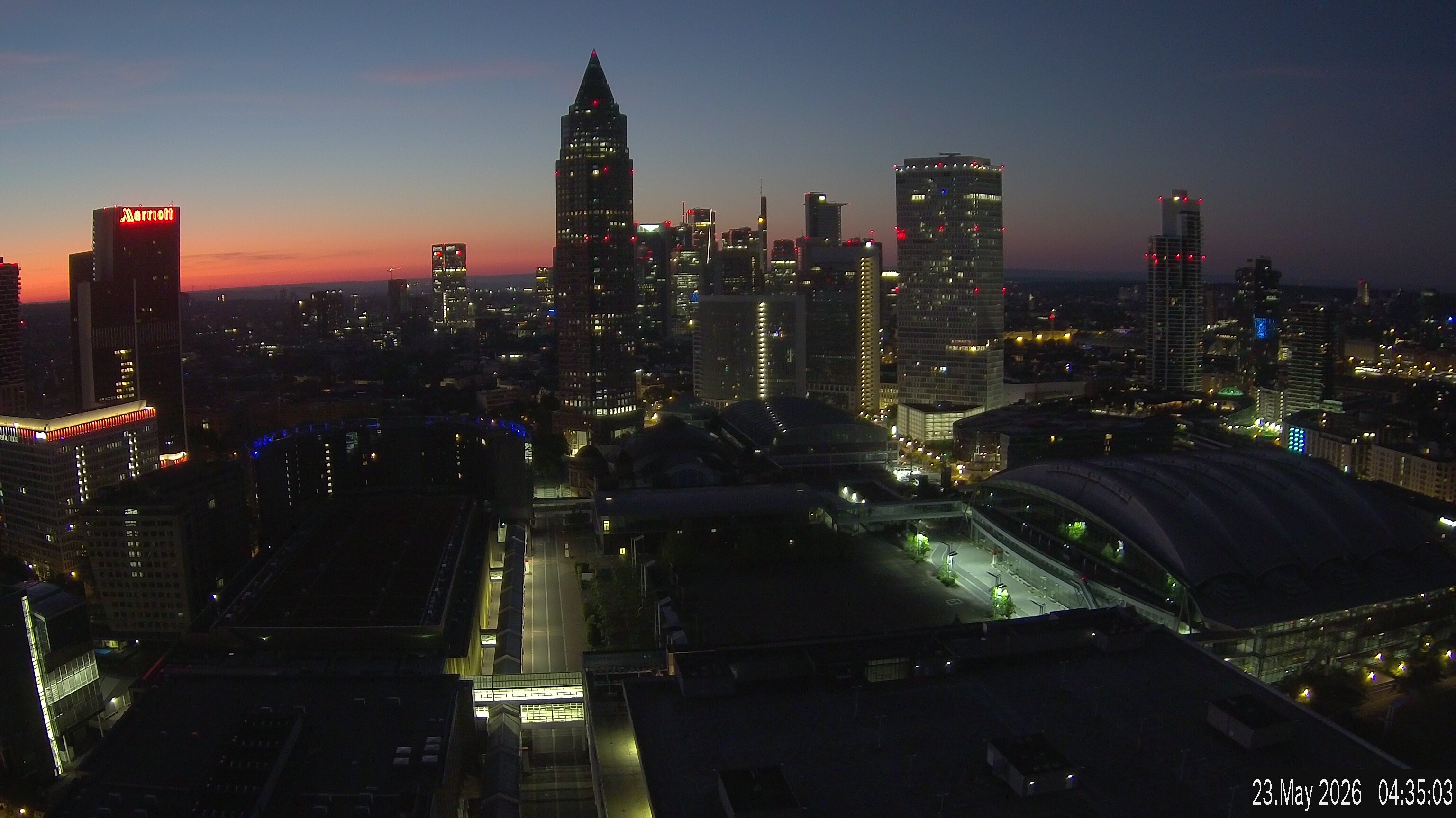 Archiv Foto Webcam Blick von Frankfurter Messe auf die Skyline