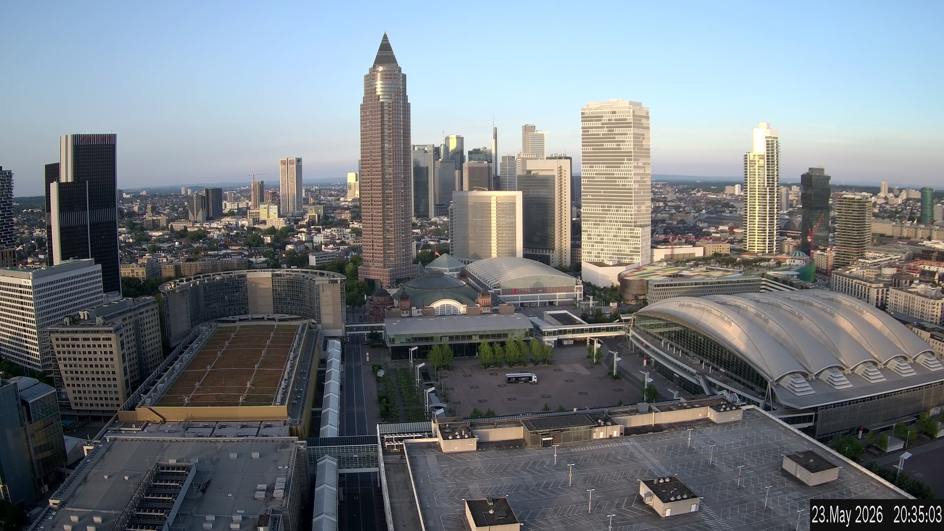 Archiv Foto Webcam Blick von Frankfurter Messe auf die Skyline