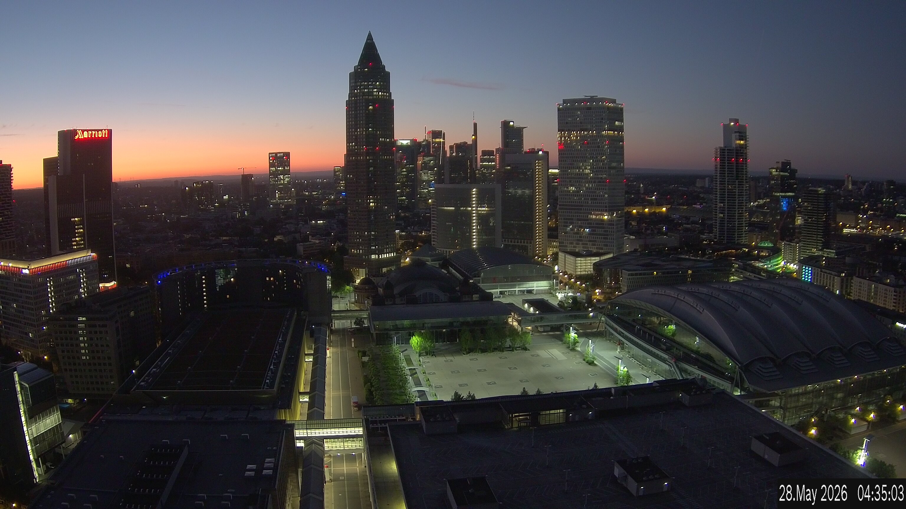 Archiv Foto Webcam Blick von Frankfurter Messe auf die Skyline