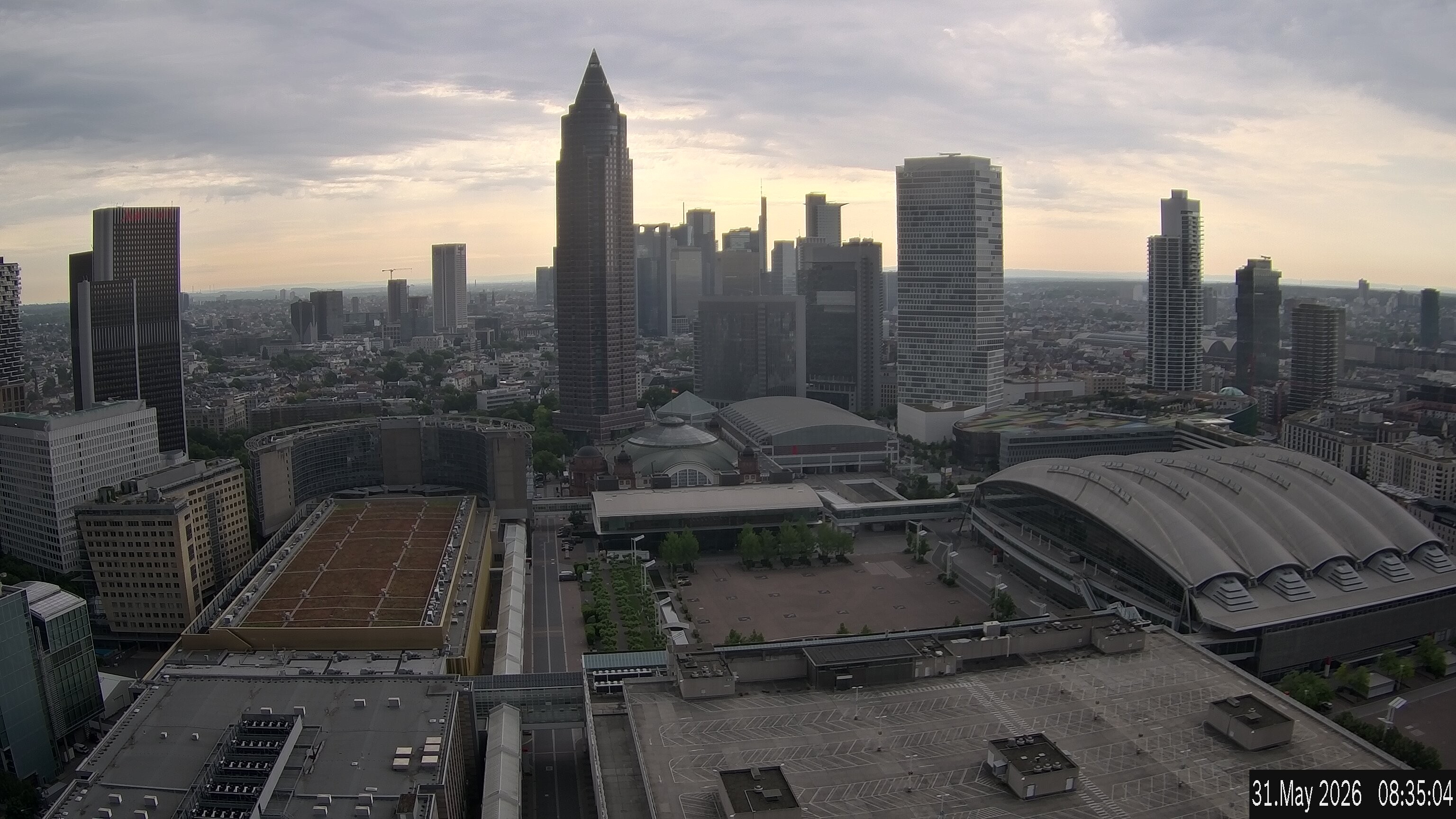 Archived image Webcam Frankfurt: View at the Skyline