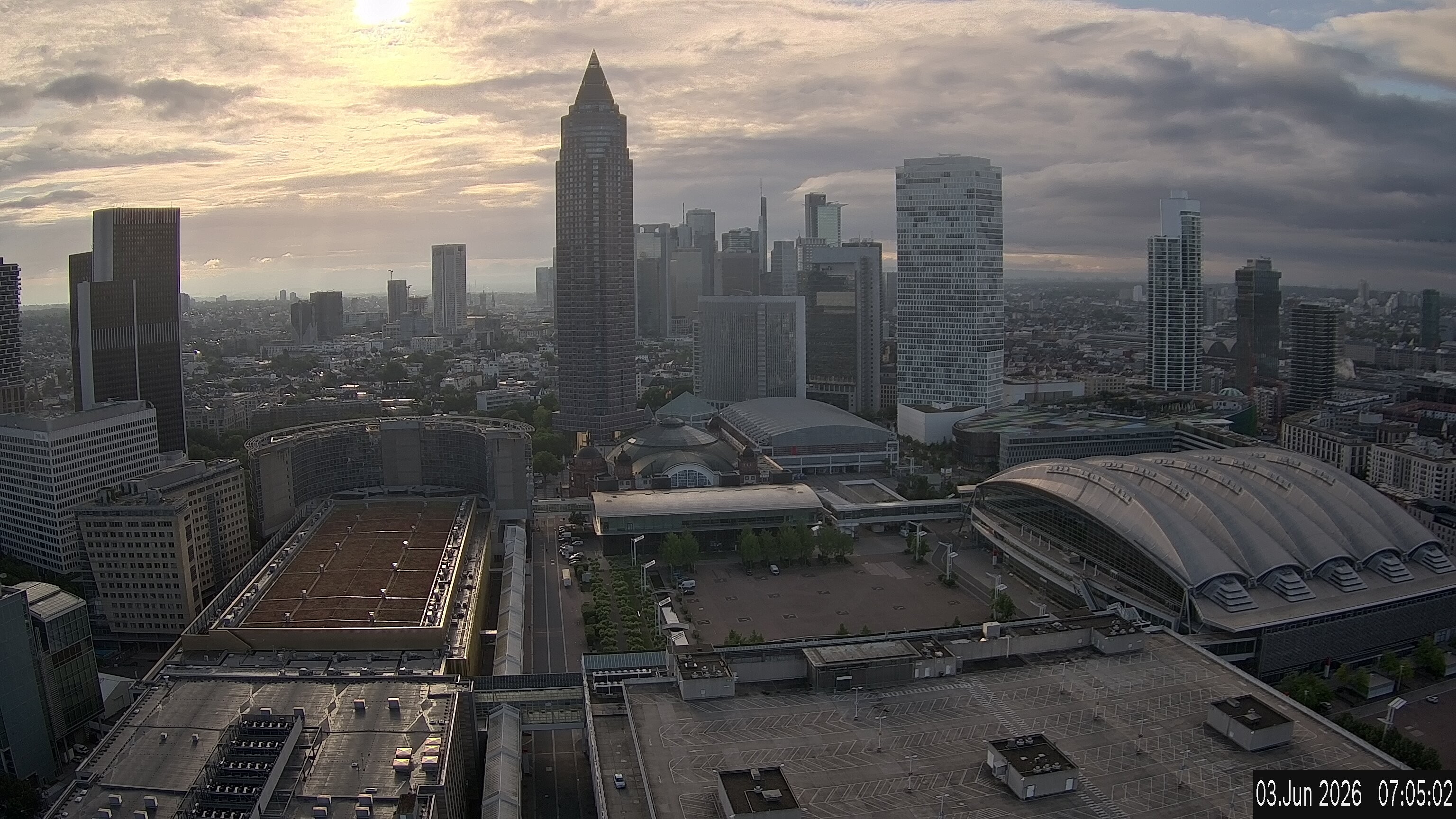 Archiv Foto Webcam Blick von Frankfurter Messe auf die Skyline