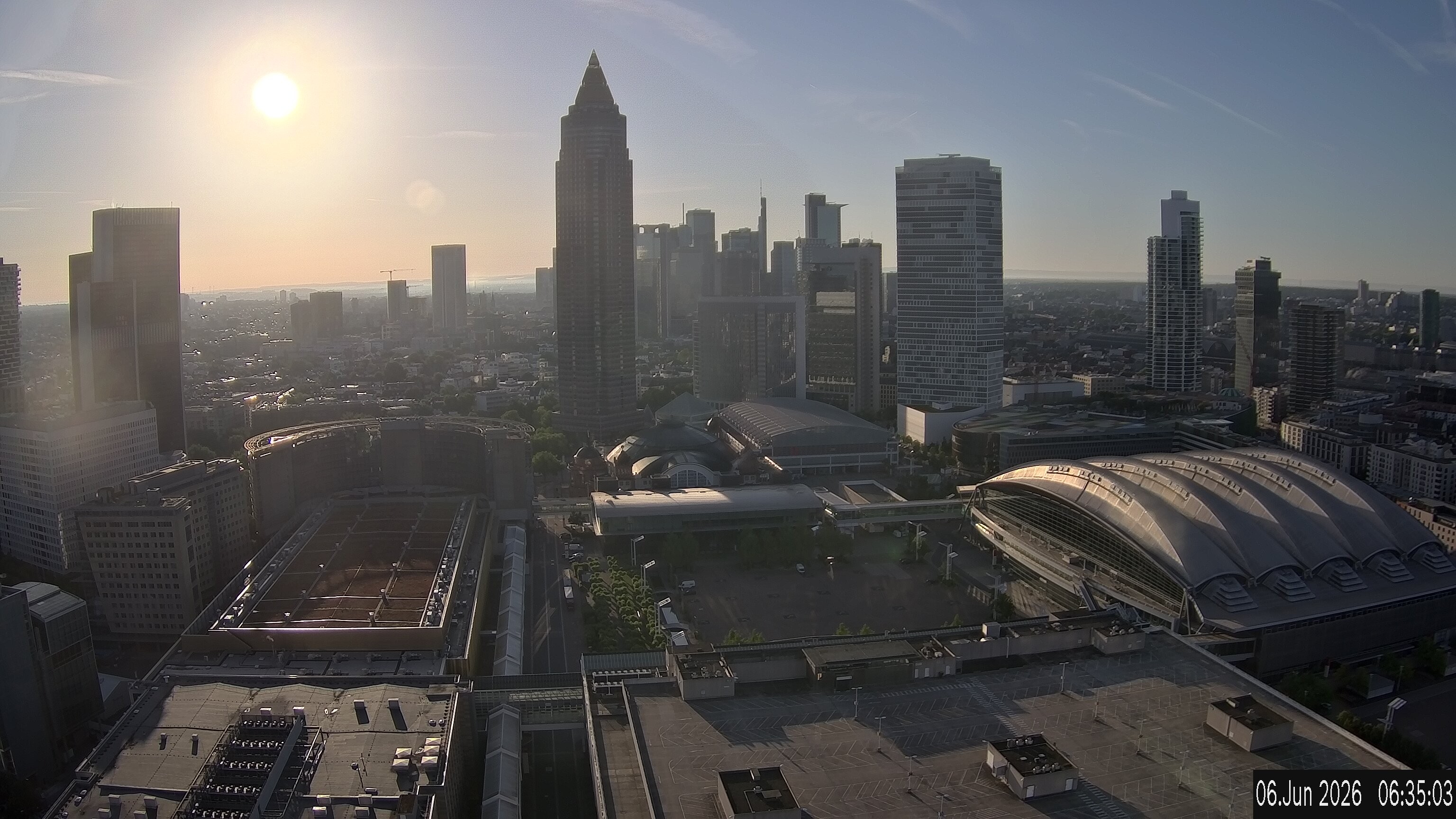 Archived image Webcam Frankfurt: View at the Skyline