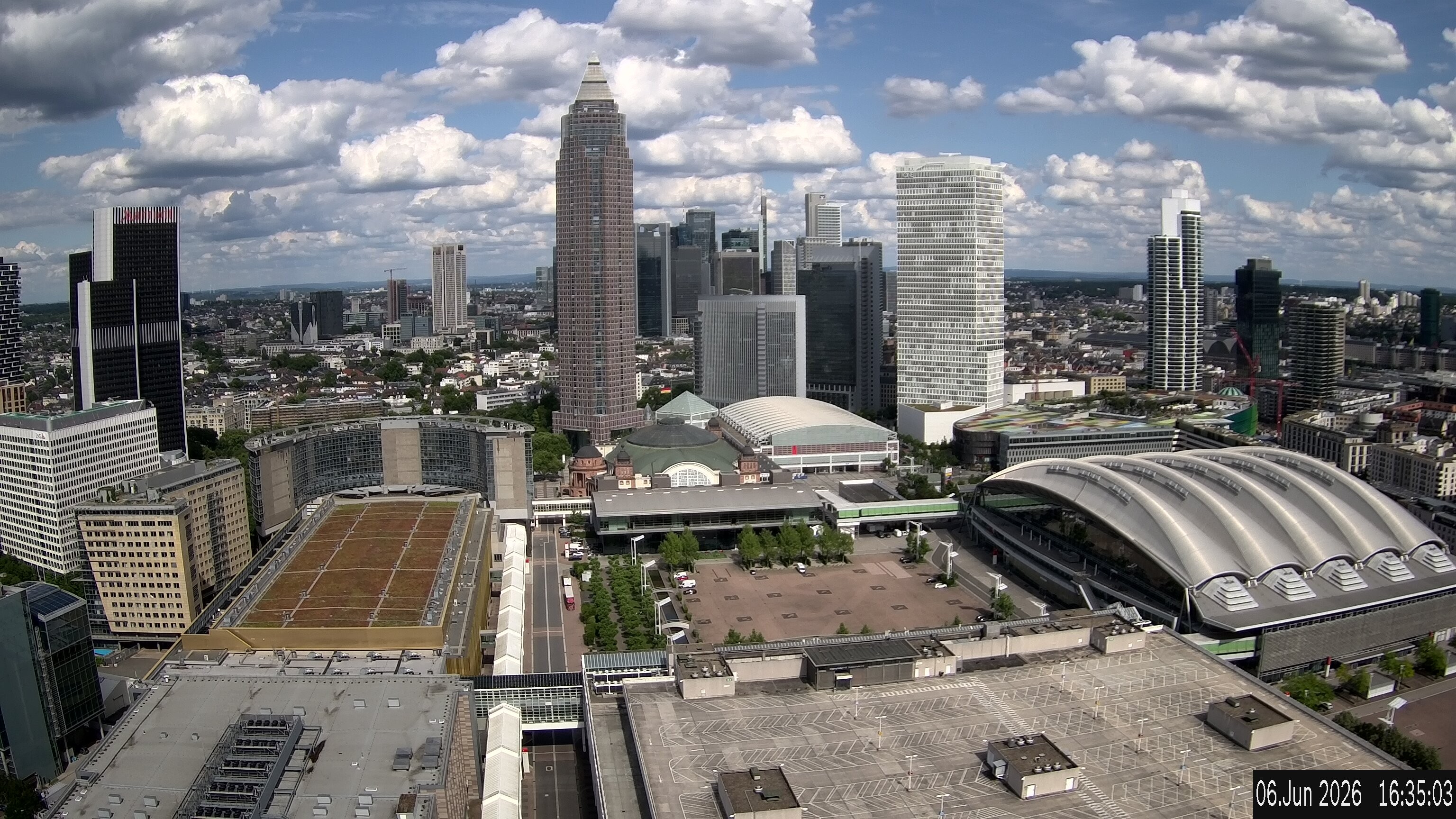 Archived image Webcam Frankfurt: View at the Skyline