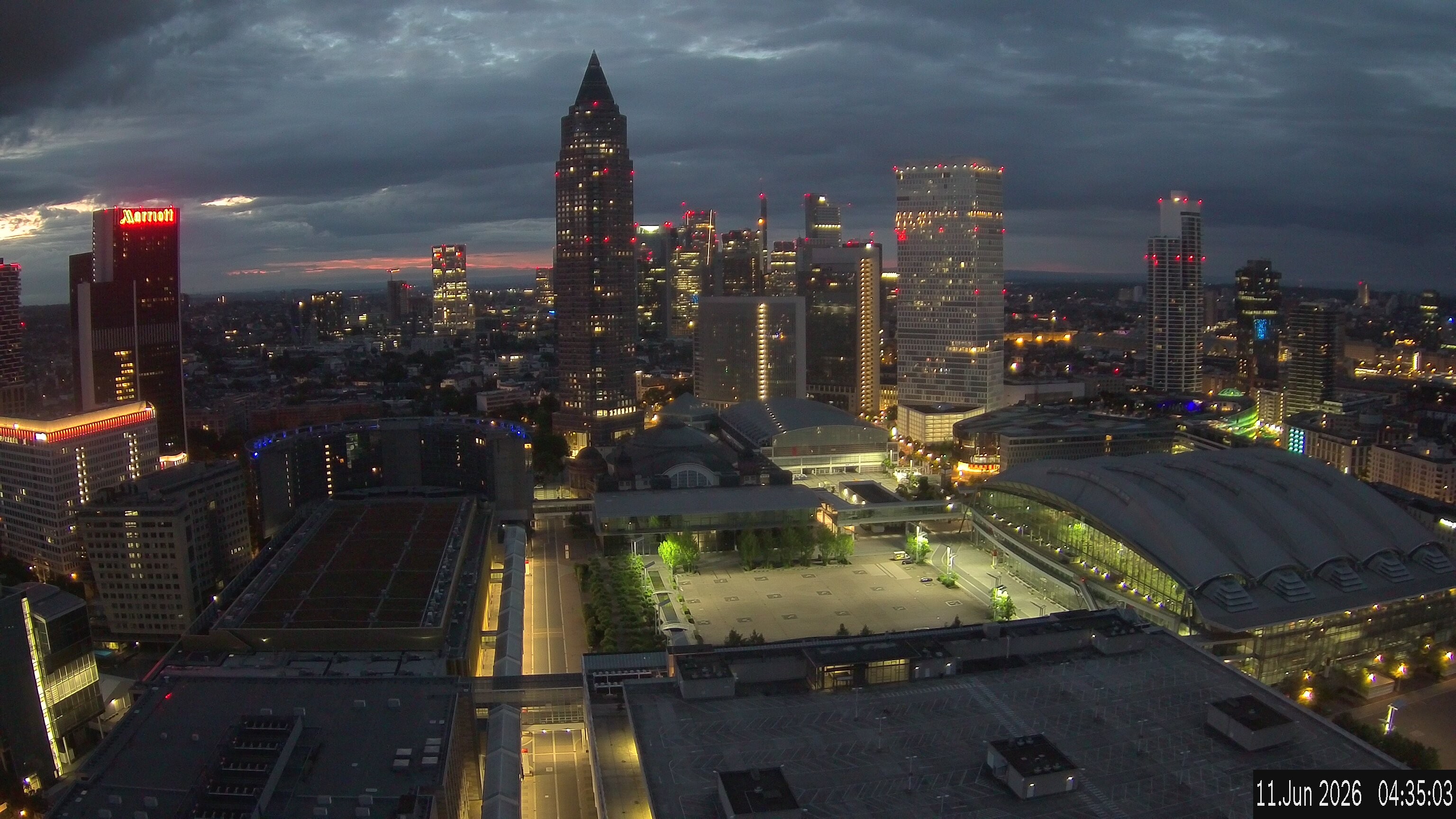 Archiv Foto Webcam Blick von Frankfurter Messe auf die Skyline