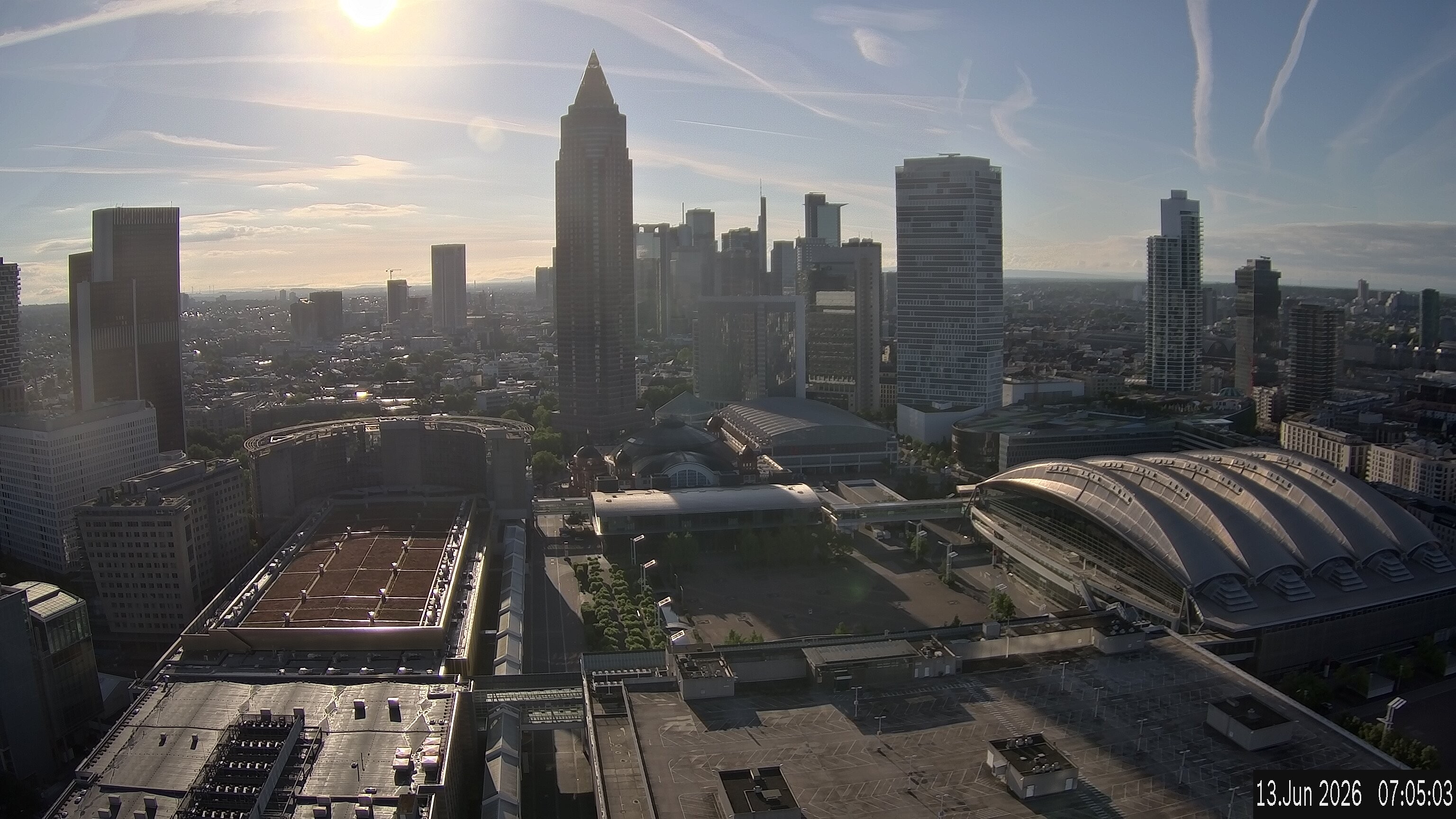 Archived image Webcam Frankfurt: View at the Skyline