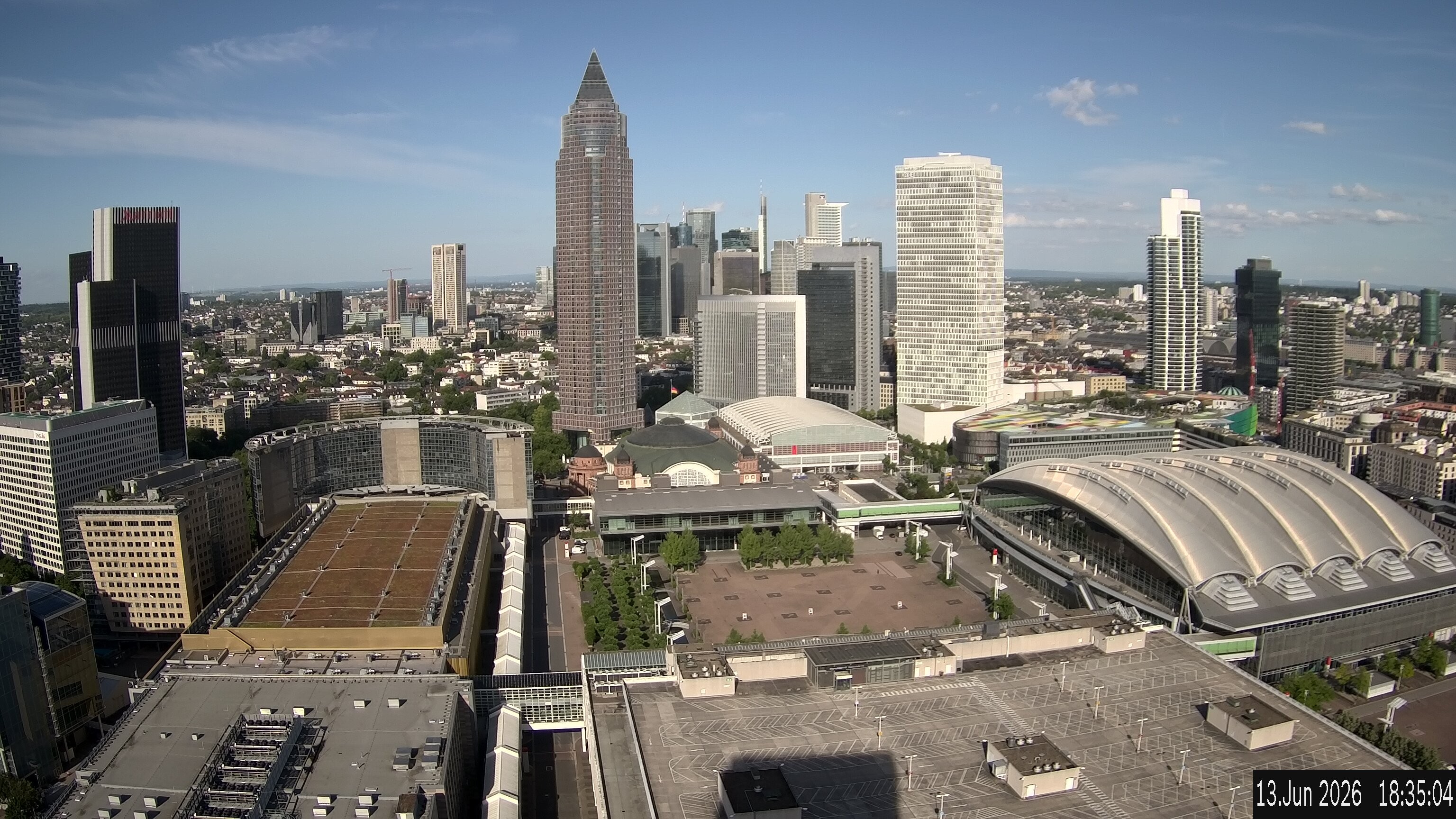 Archived image Webcam Frankfurt: View at the Skyline