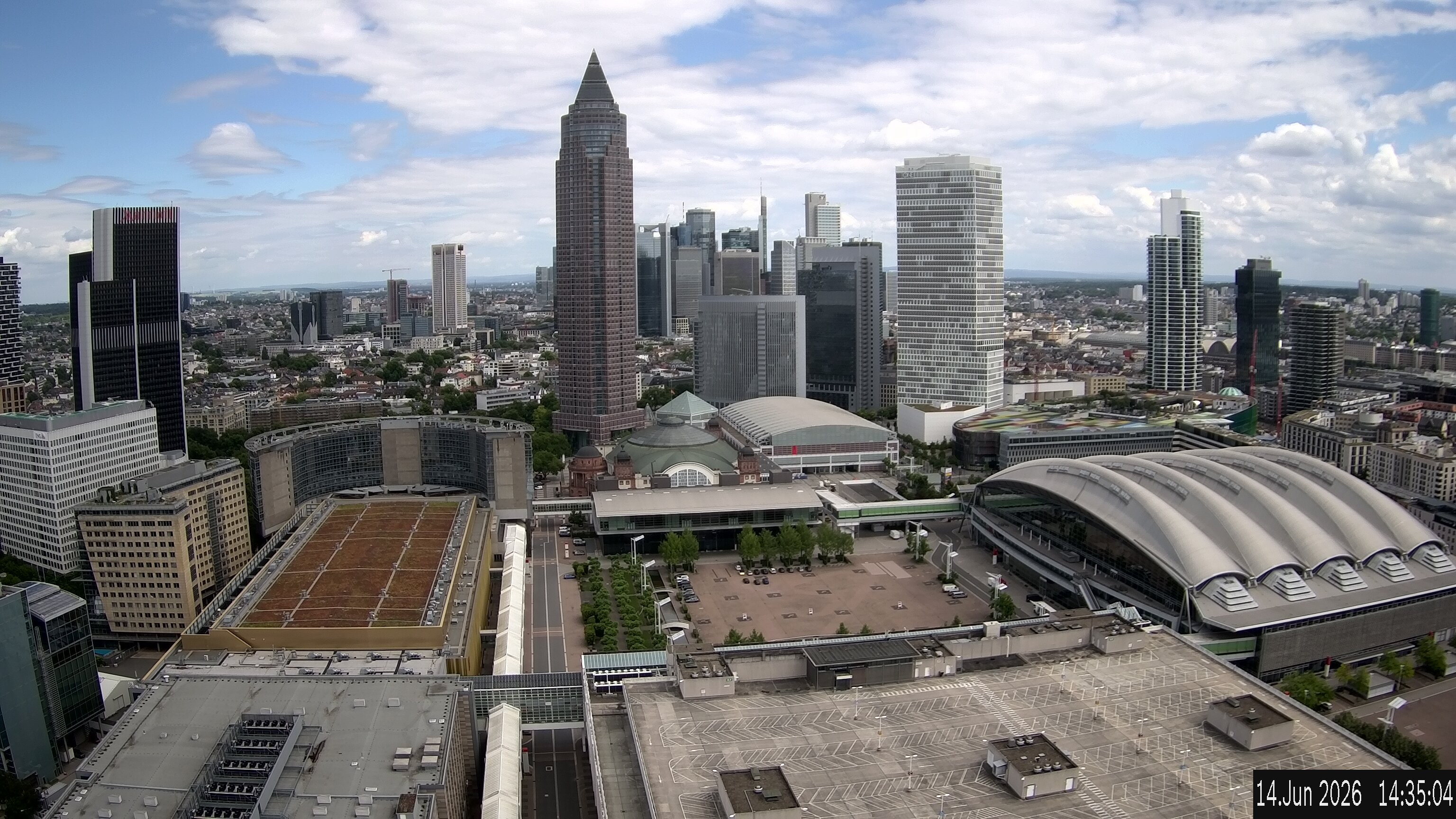 Archived image Webcam Frankfurt: View at the Skyline